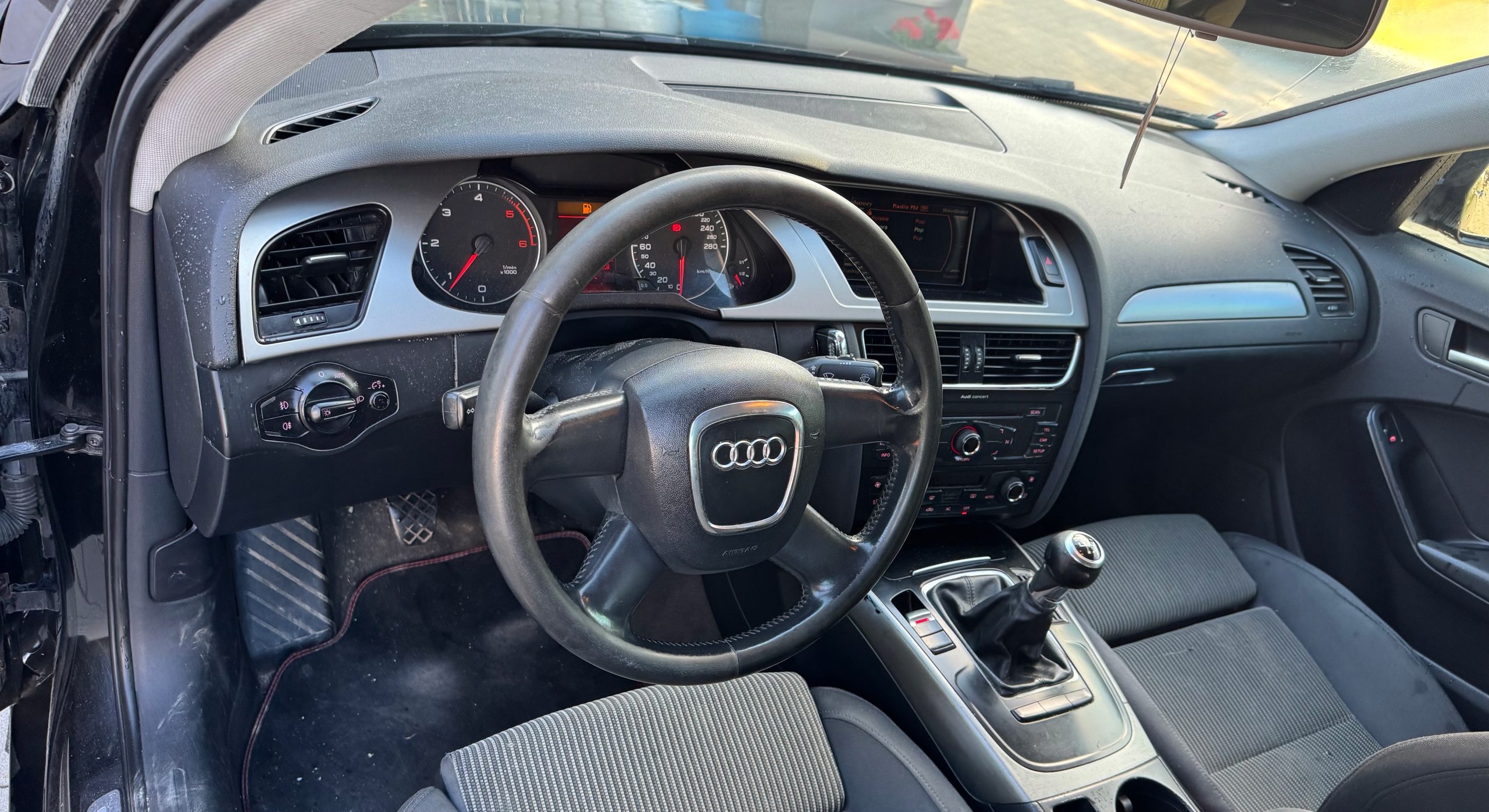 console dashboard panel airbags airbag tension belts AUDI A4 B8 original DEMONTAZ !
