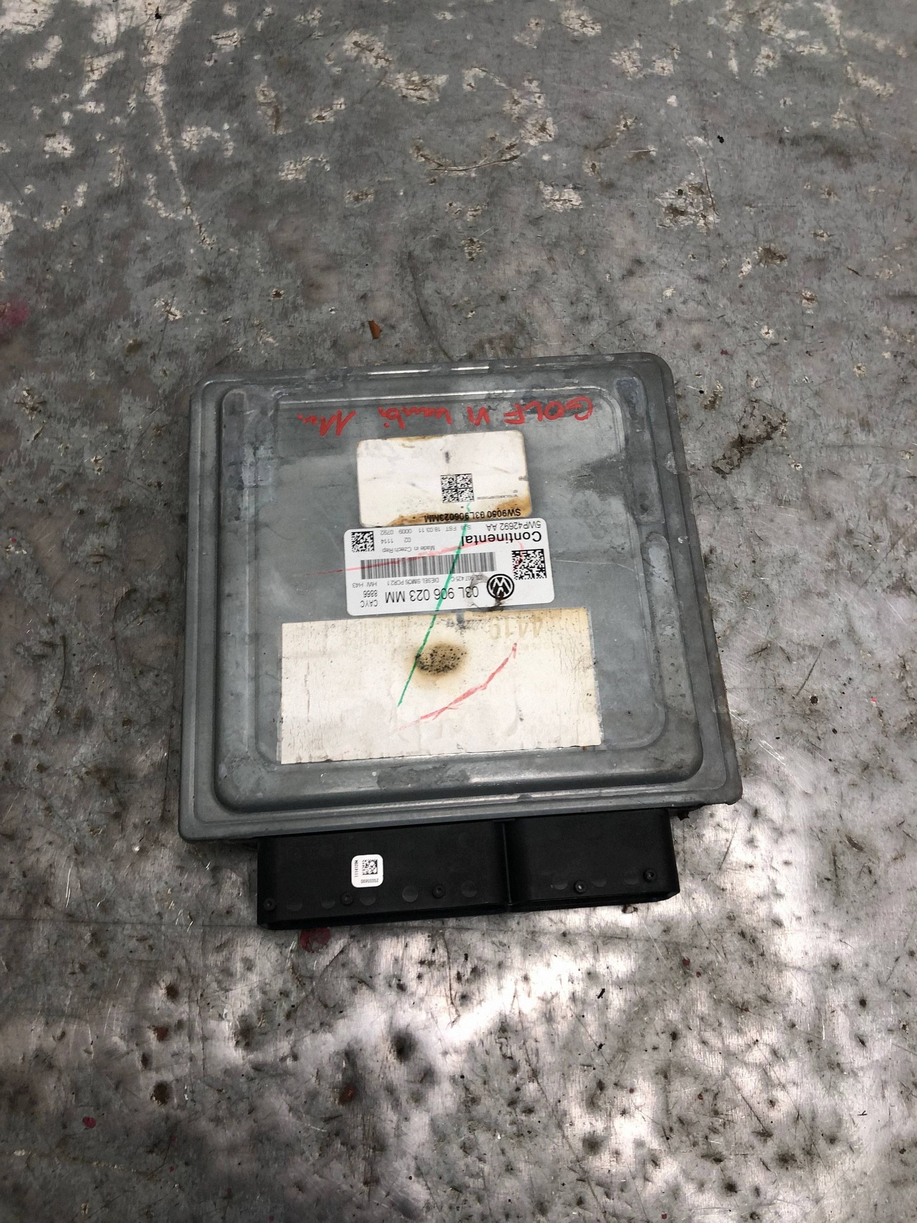 computer of the engine VW GOLF VI KOMBI 03L906023MM