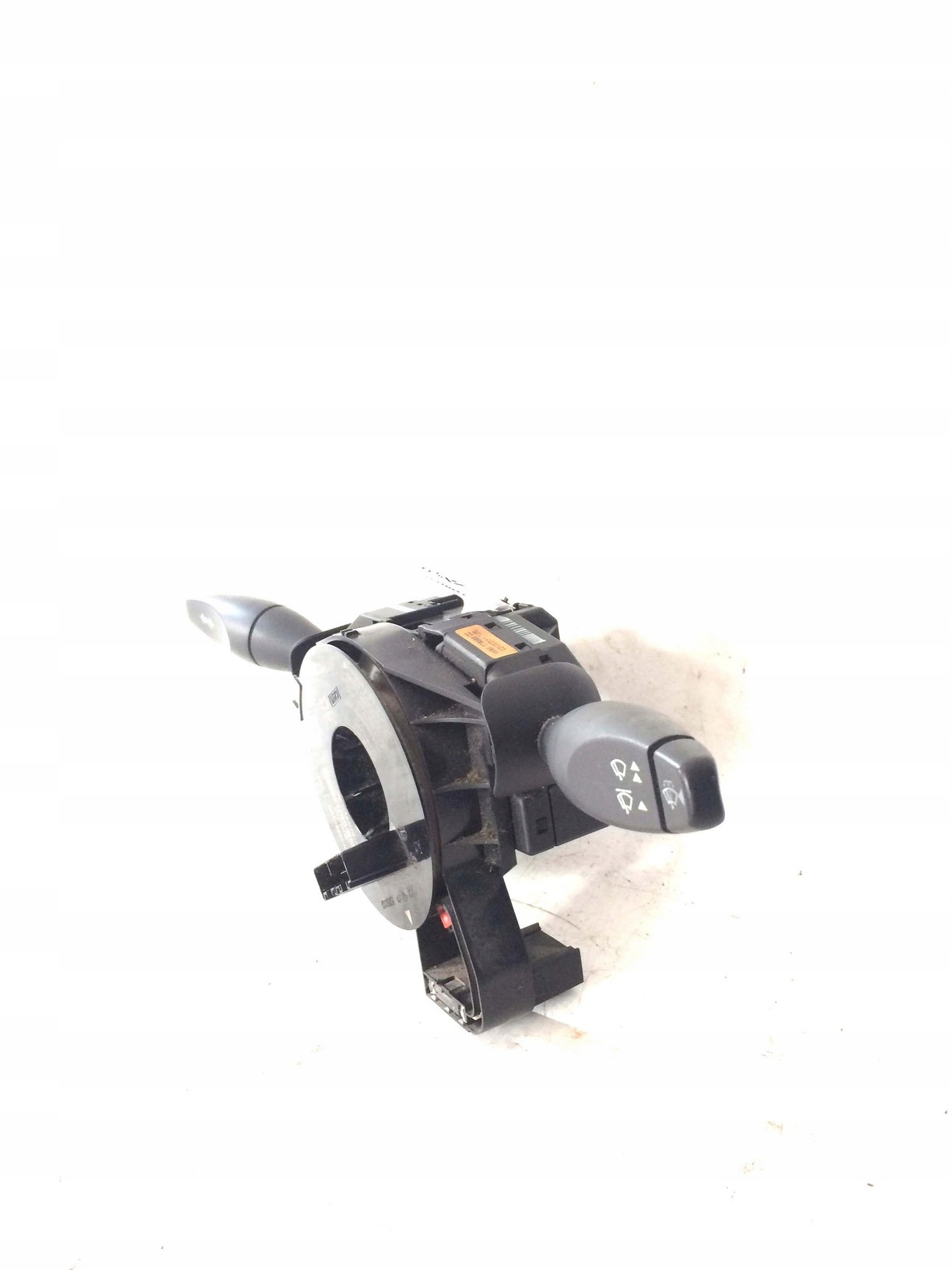 steering wheel levers and controls FORD FOCUS