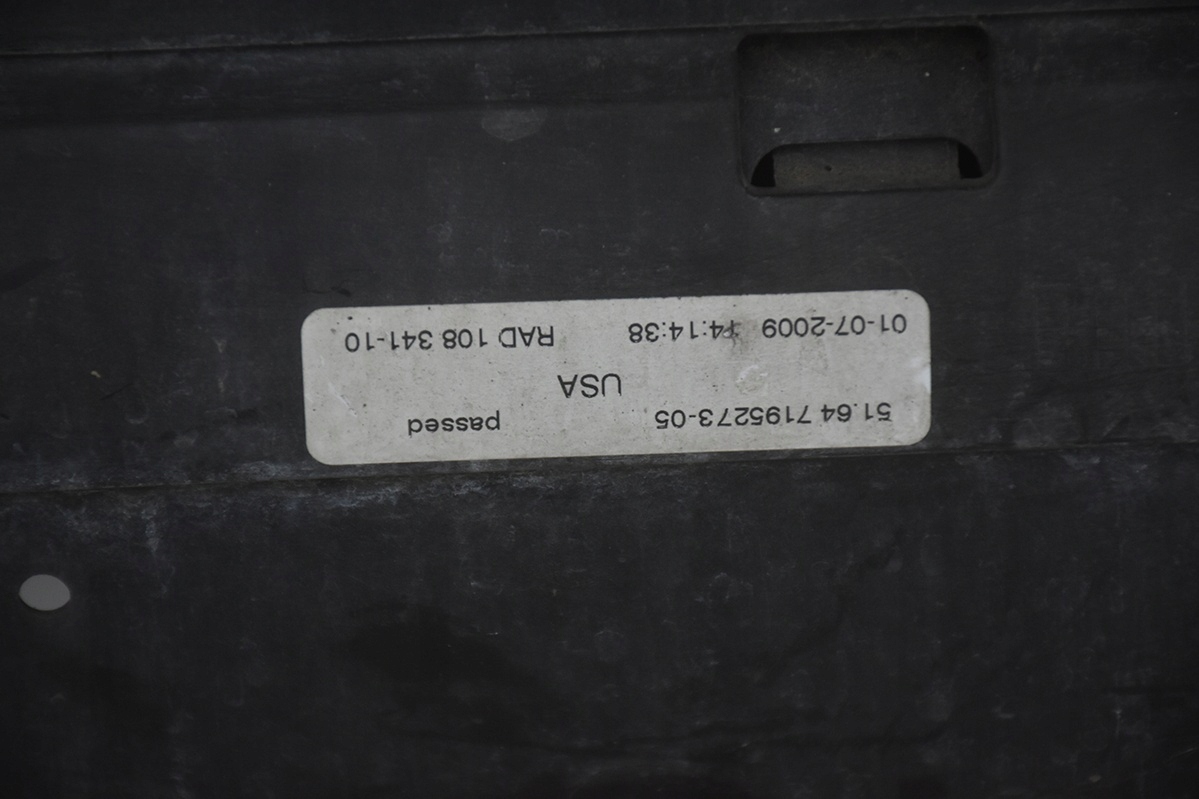 příčka, stěna * přední BMW X6 E71 D35