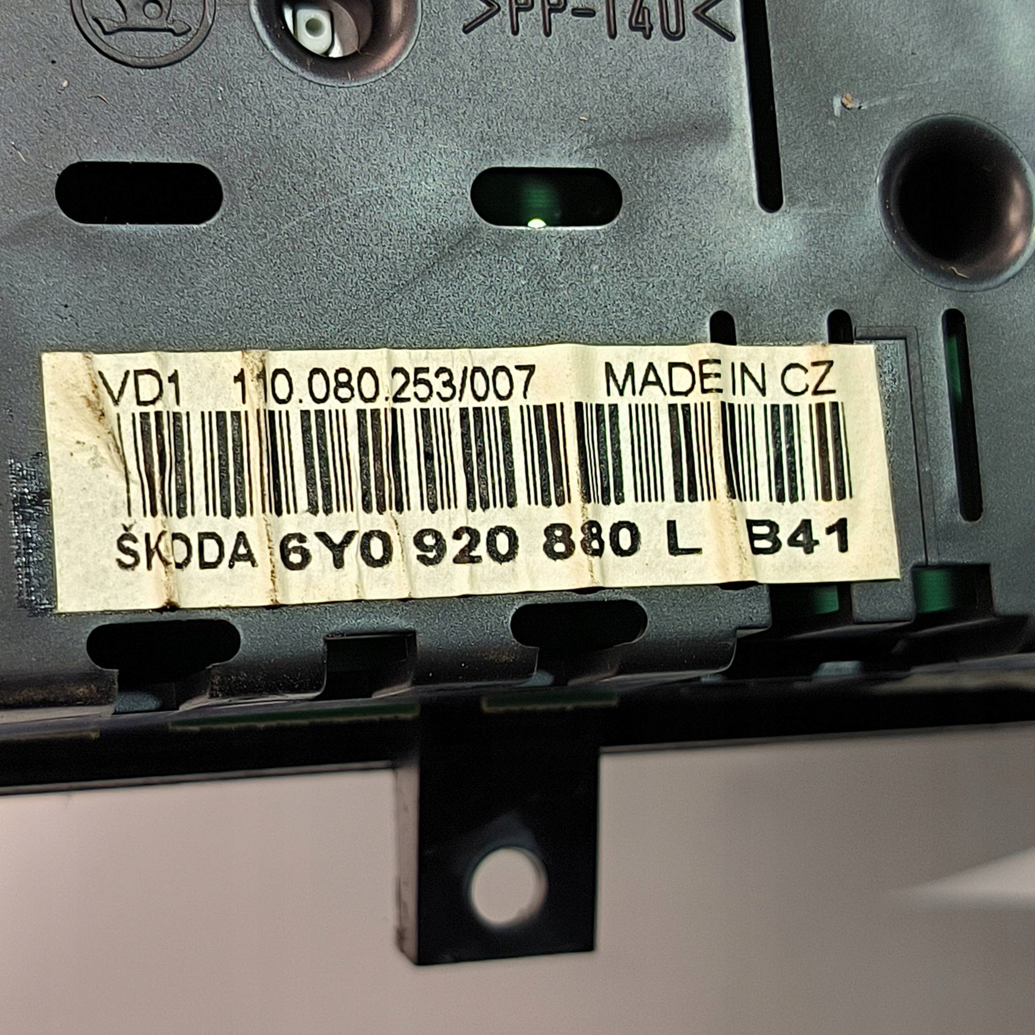 dials clock 6Y0920880L SKODA FABIA and