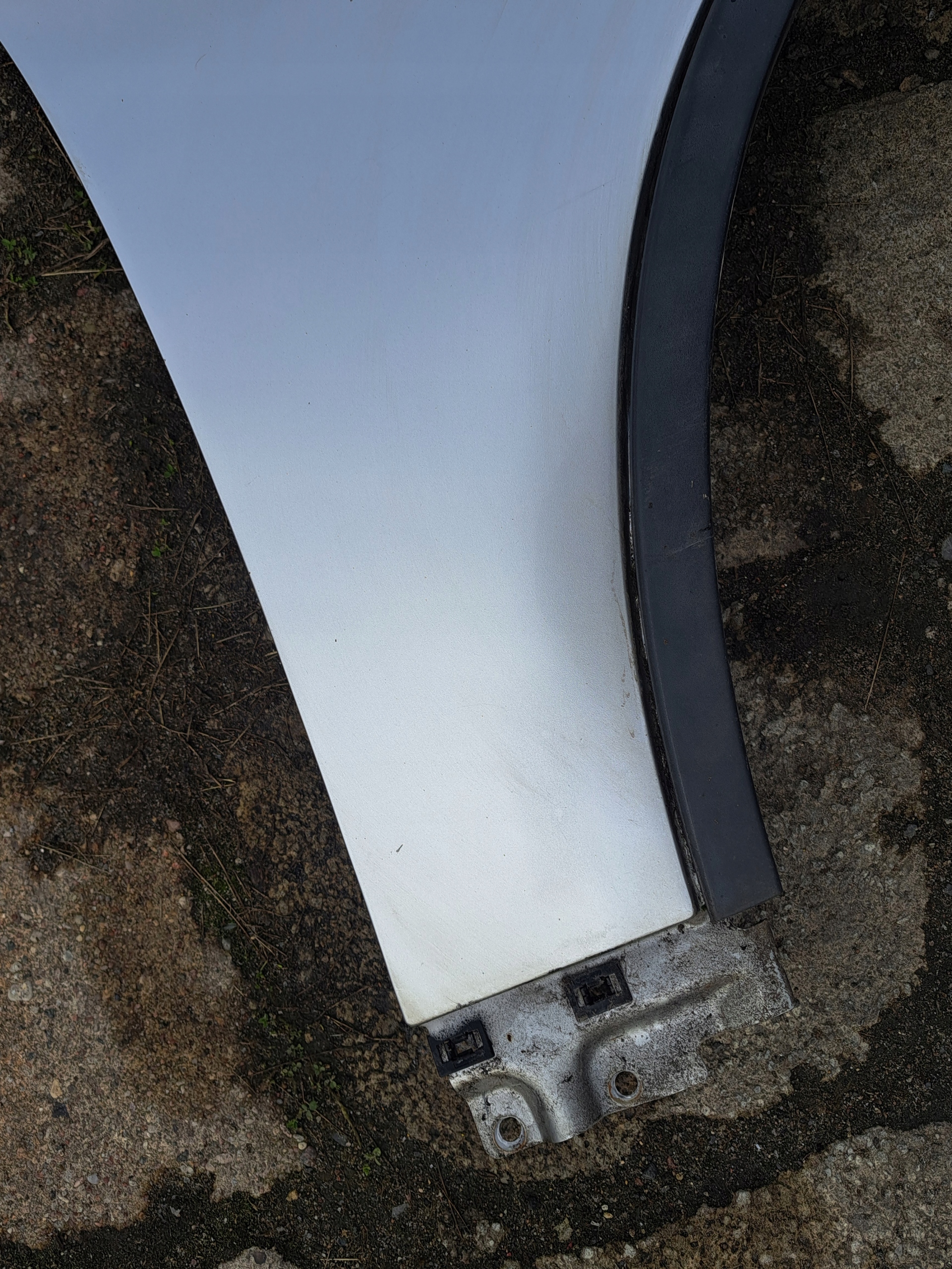 fender right front INFINITI FX35 FX45 KY0