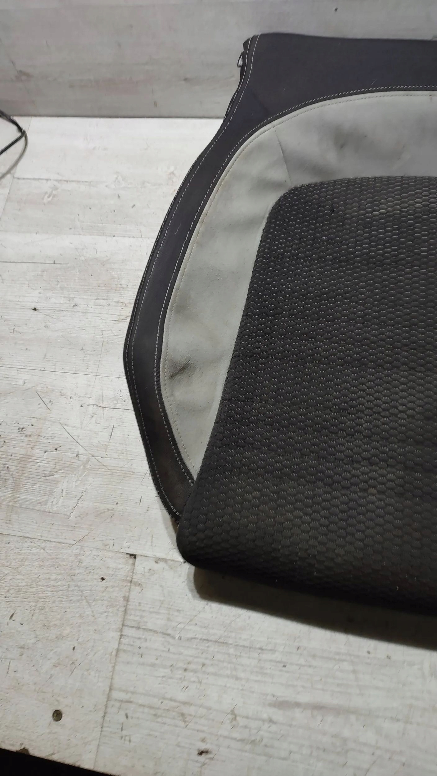 Volkswagen Scirocco 2013 front side right seat siedzisko