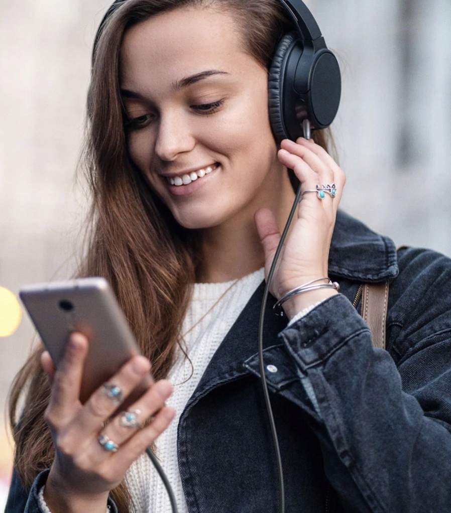 Mocny Kabel Oplot Aux Mini Jack 3,5mm 1,75m Gold IZOXIS Izoxis