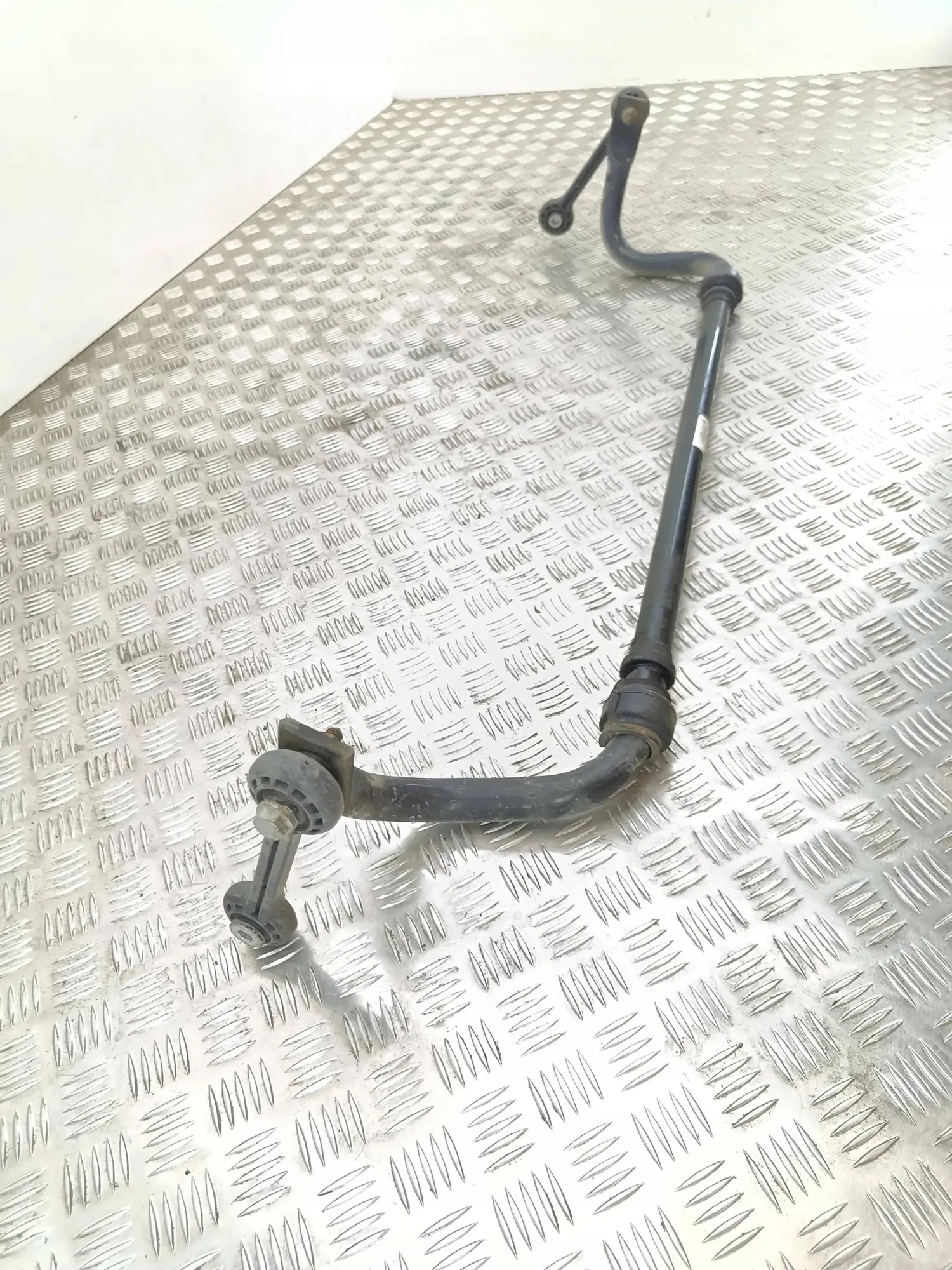 Stabilizator front AUDI Q5 (8R) 8R0411309C 3.0L diesel 2015