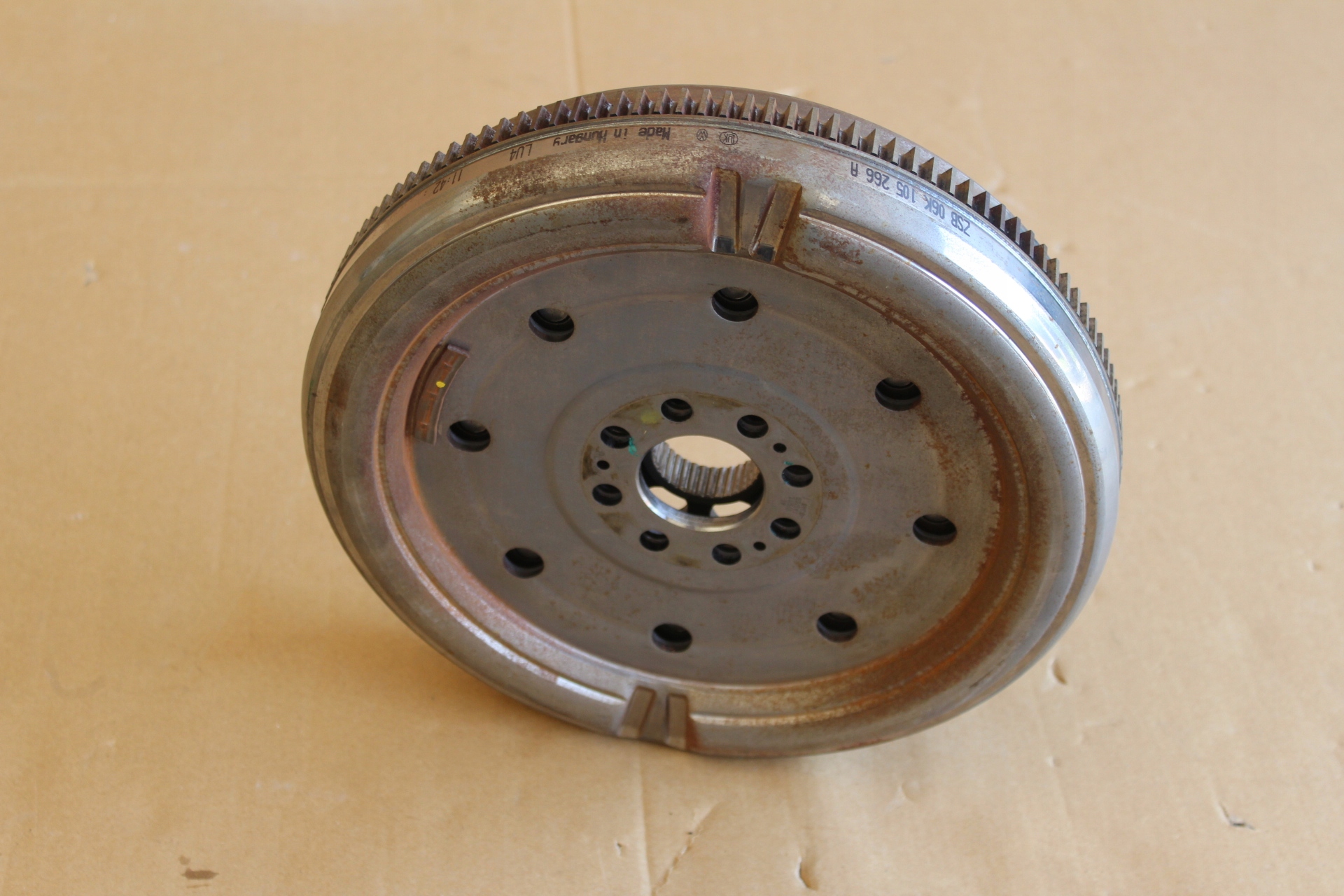 Sprzęgło dwumas JAK NOWE VW Golf VII GTI 2.0 TSI Typ silnika Benzyna