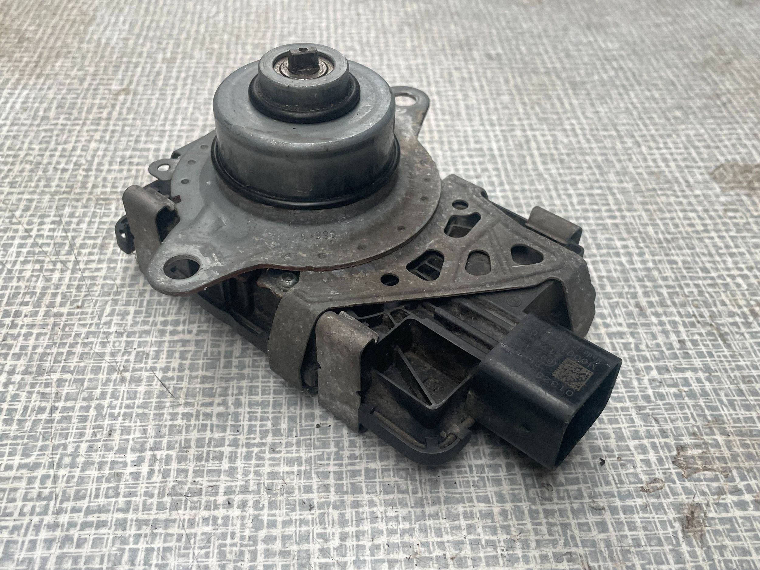 Régulateur REDUKTORA AUDI A6 S6 C8 4K 0CJ9277558 @A