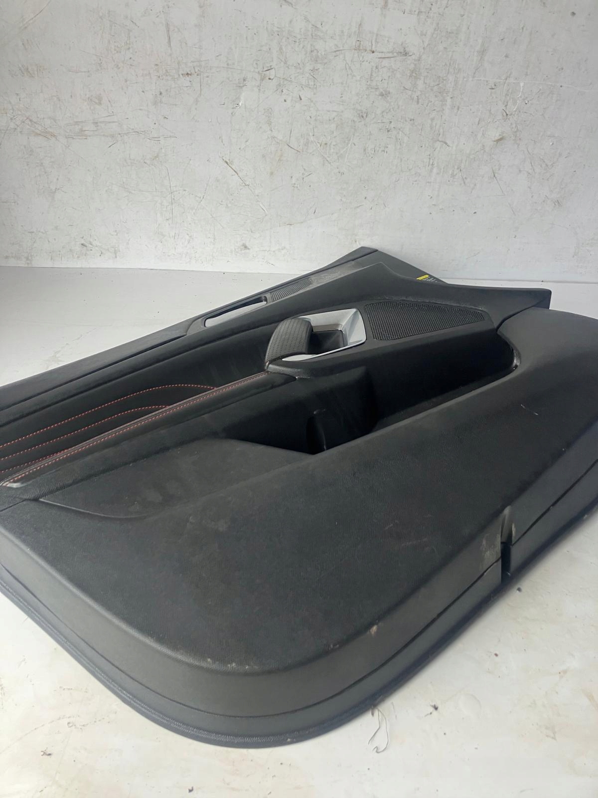 side door left front PEUGEOT 308 T9 SW GT LINE leather