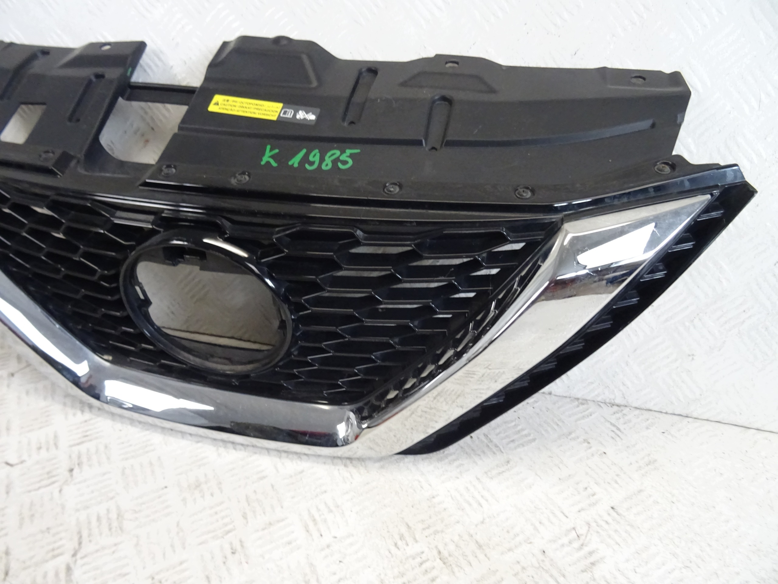 grille front front grill NISSAN QASHQAI II LIFT 62398HV80A