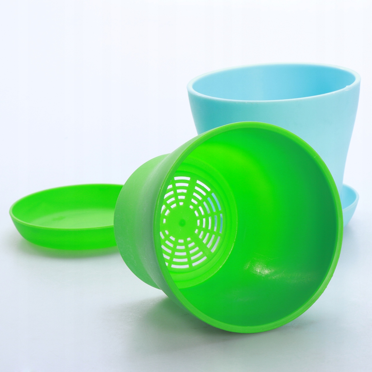 DONICZKI PLASTIKOWE DONICZKI TACY DONICZKI NA SUKULETY 8 SZT Rodzaj doniczka