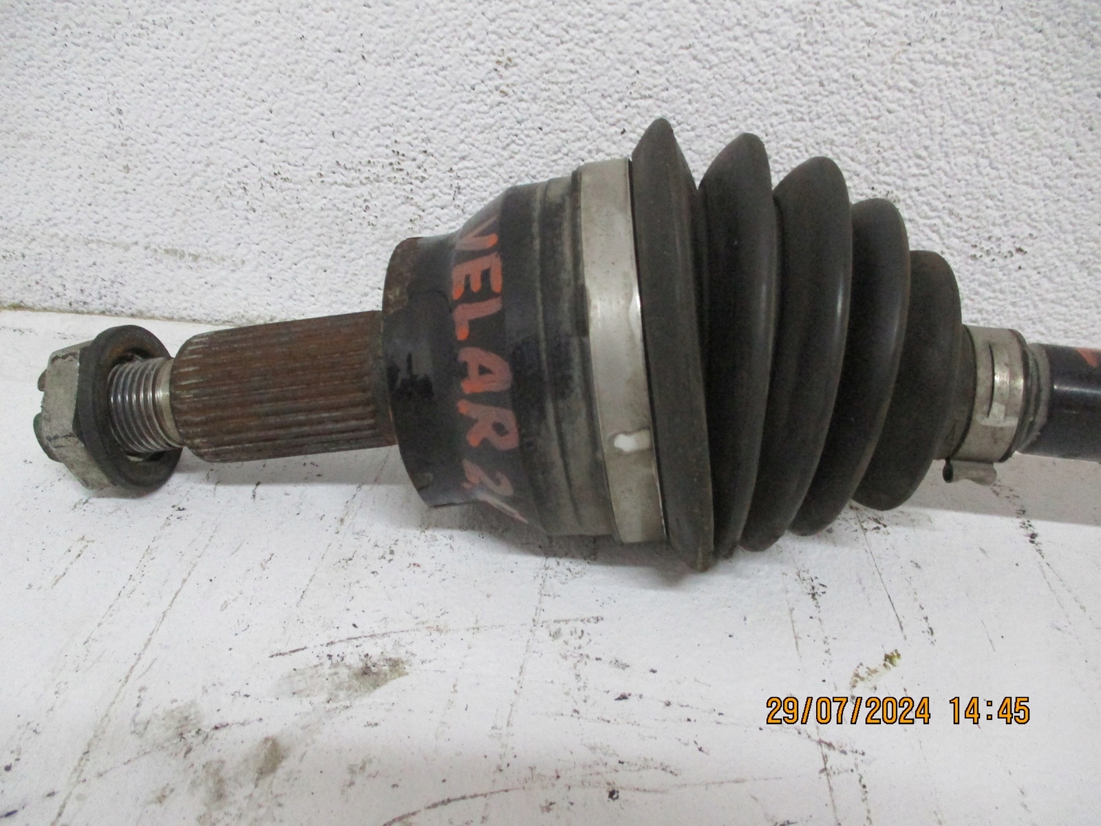 semi-axis left RANGE ROVER VELAR 2,0 D HK83-3N129-AB front