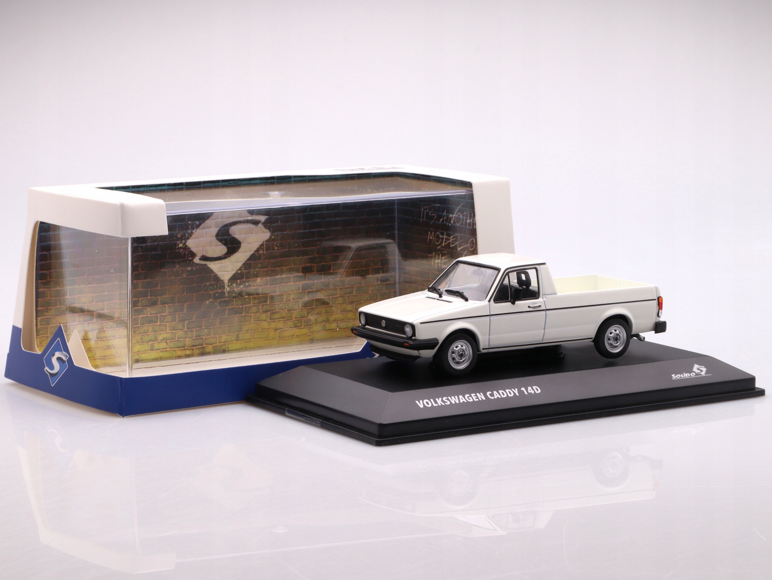 Volkswagen Caddy (14D) Pick-Up 1990, white Solido 1:43