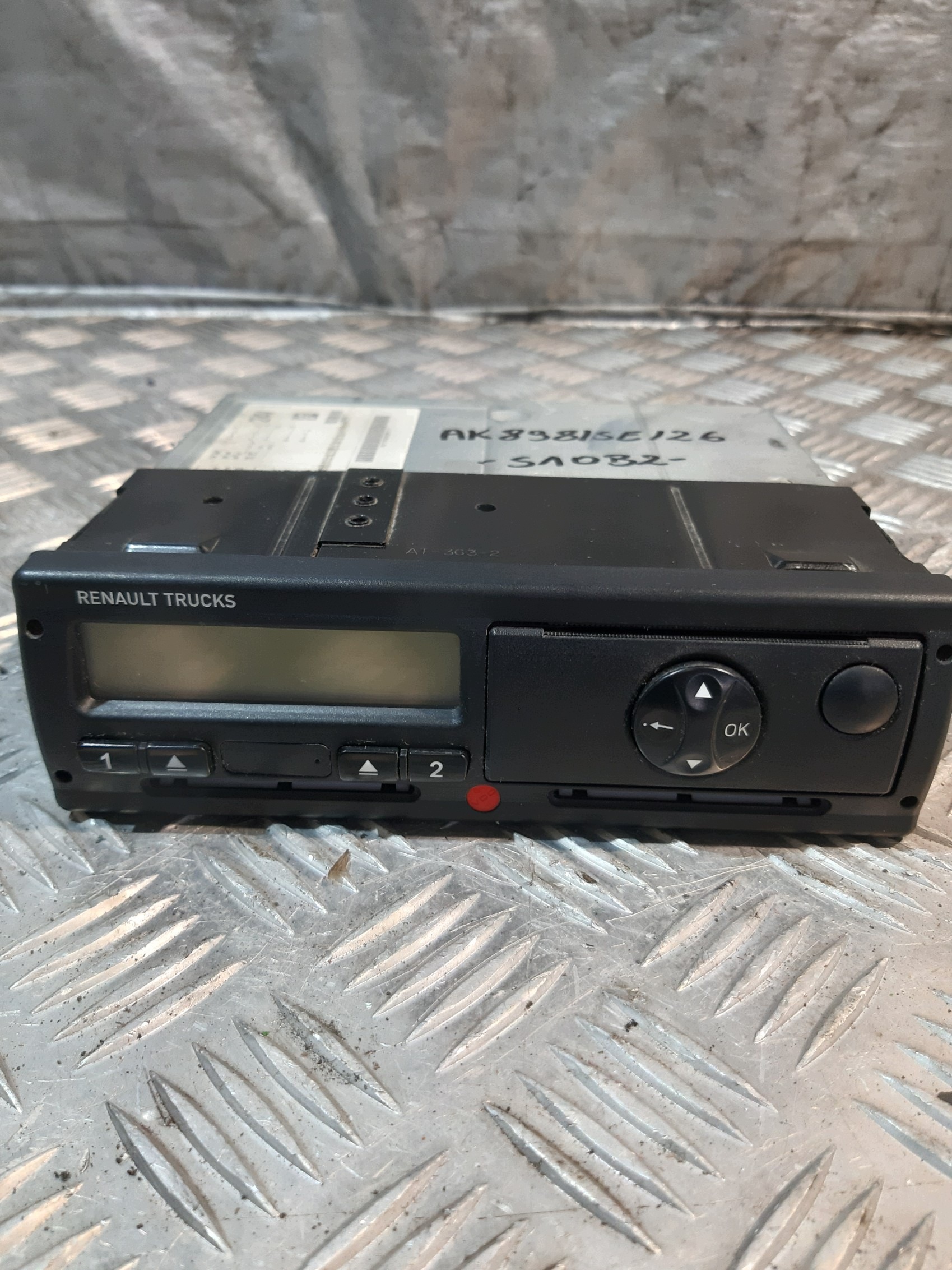 TACHOGRAF RENAULT 1381.1052309003 D-78052
