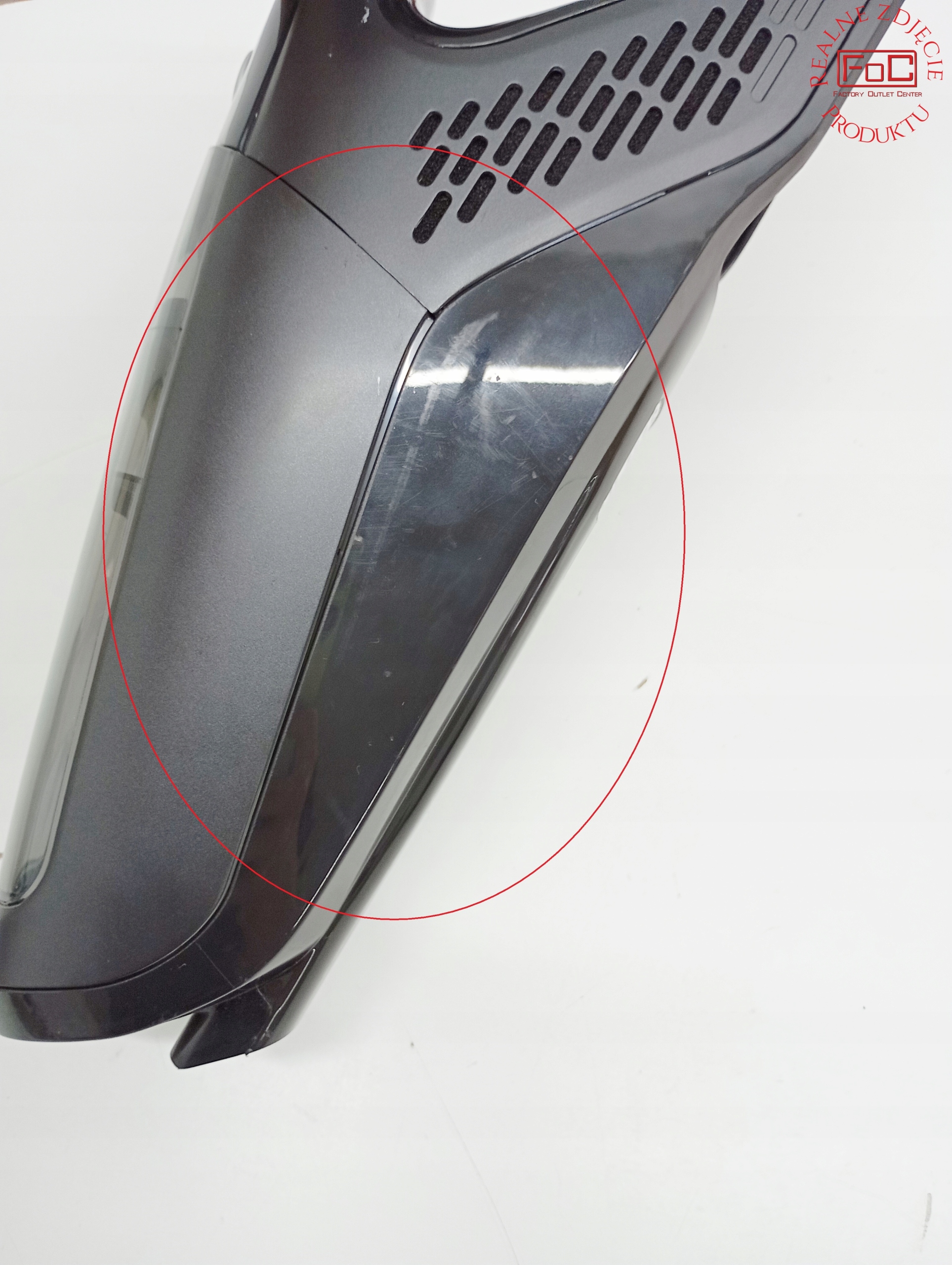 NIEKOMPLETNY Odkurzacz pionowy bezprzewodowy GRUNDIG VCH 9932 Praca na mokro nie