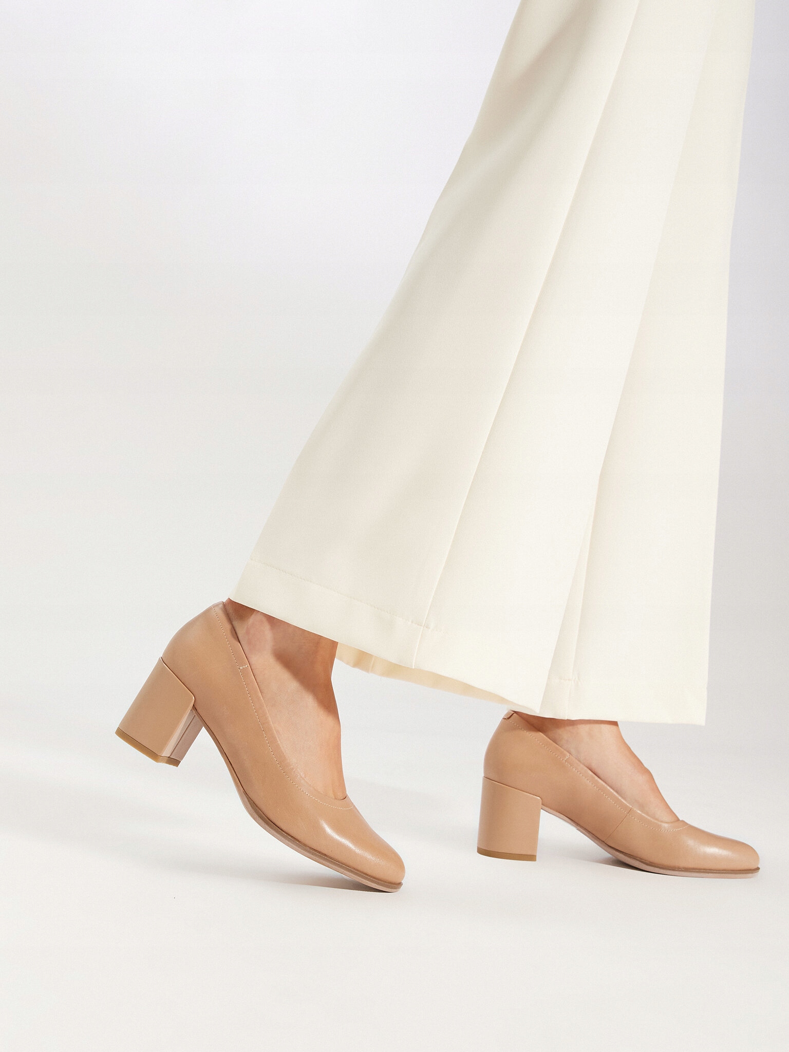 Clarks dámské lodičky sloupek velikost 39,5