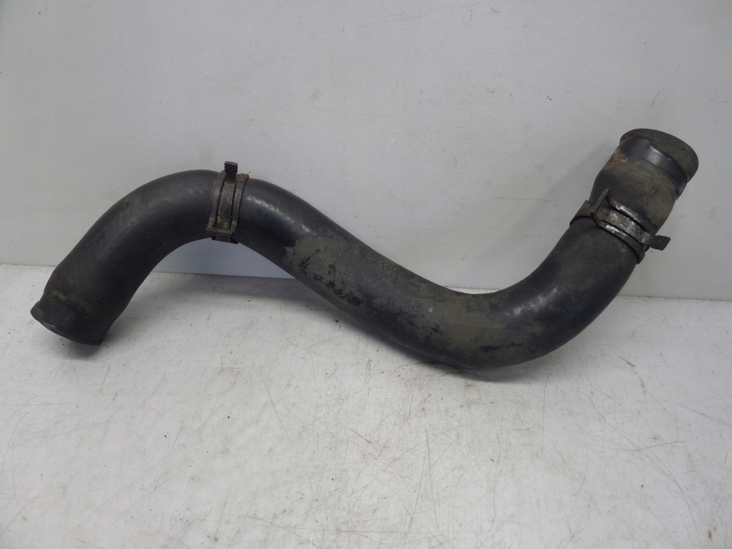 prijenos crijevo vode HYUNDAI MATRIX 1.6 16V 25411-1700