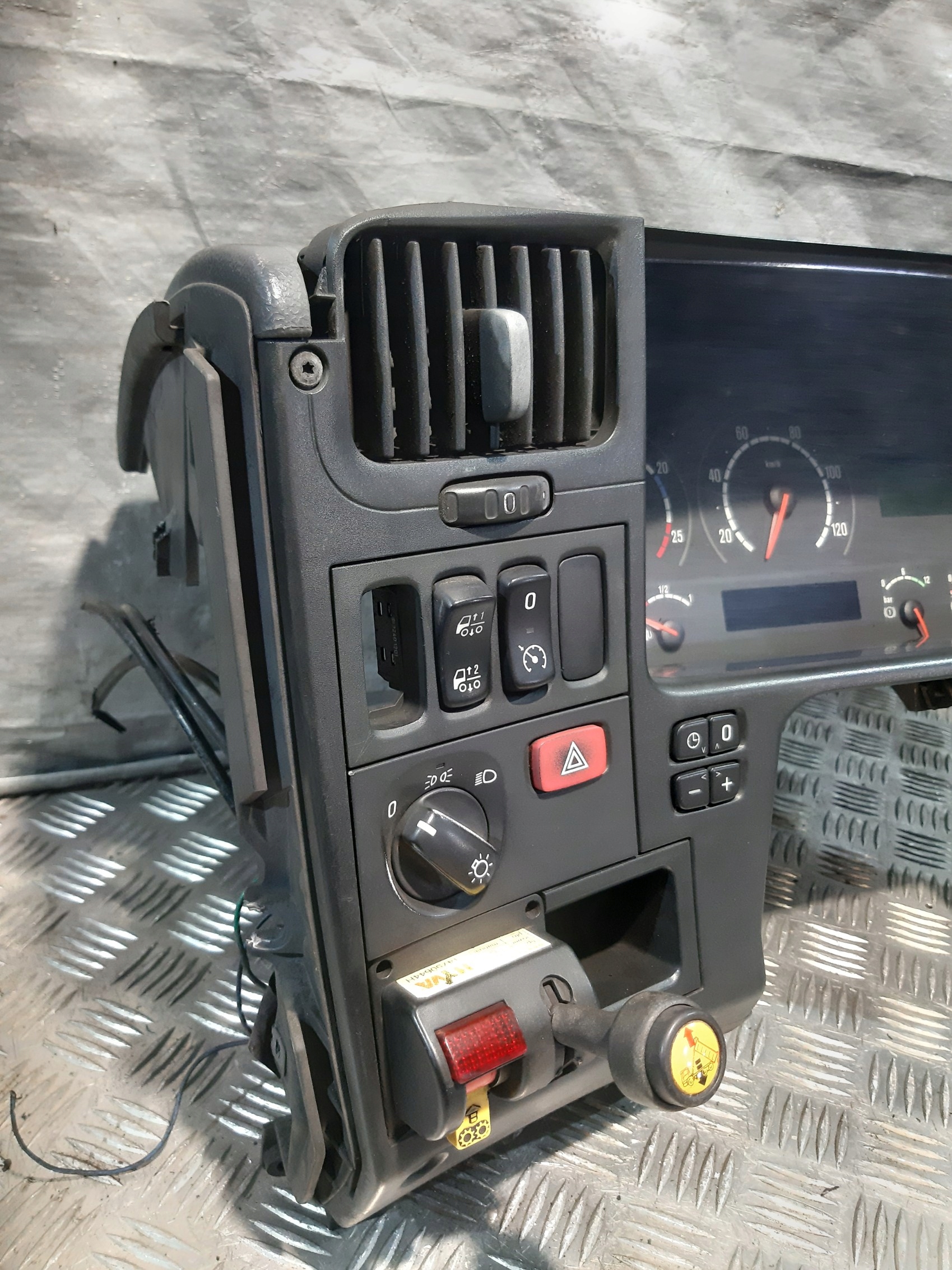 dials dials dashboard SCANIA 1507322