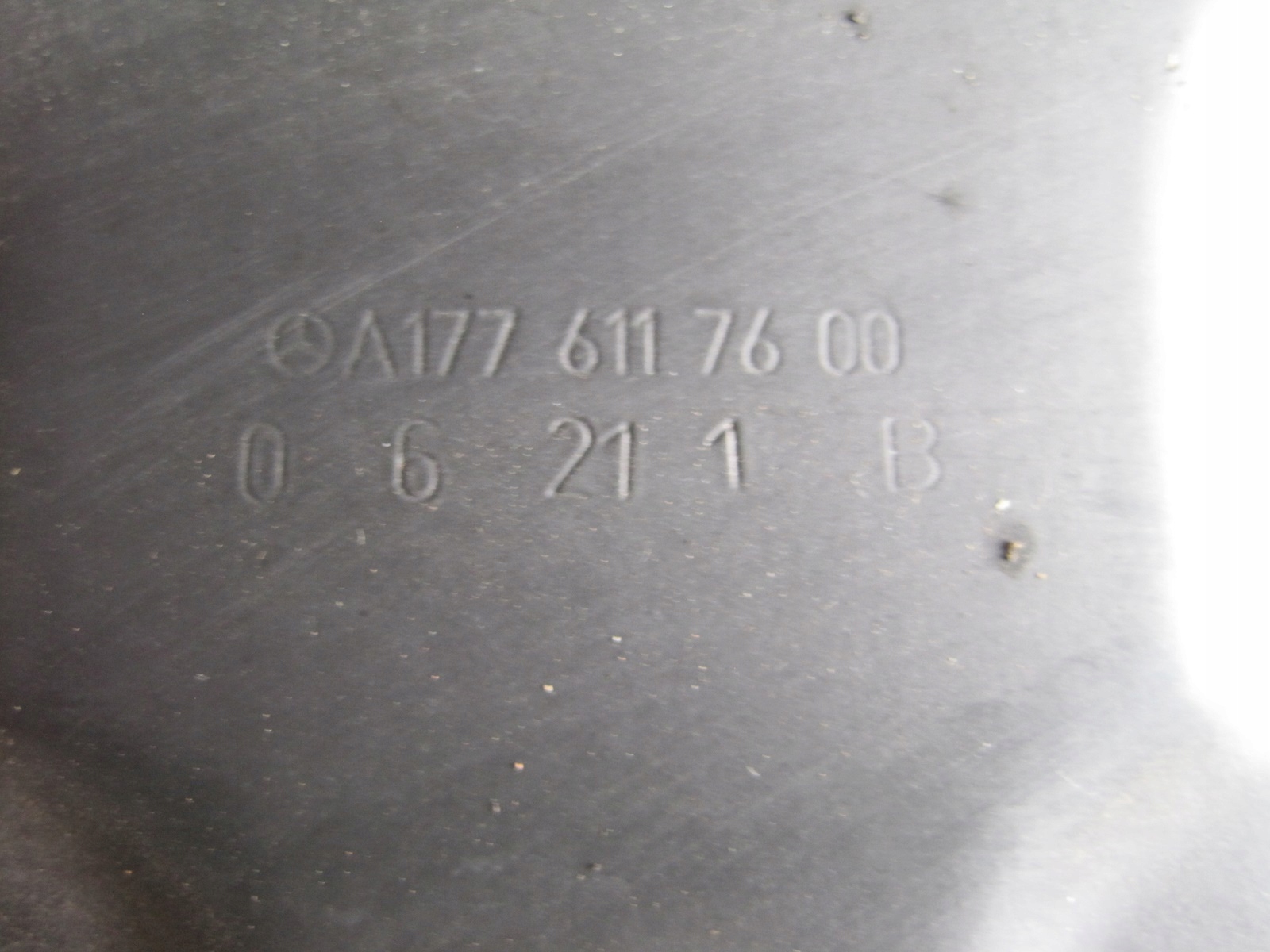 traversa traversa paraurti MERCEDES A1776117600