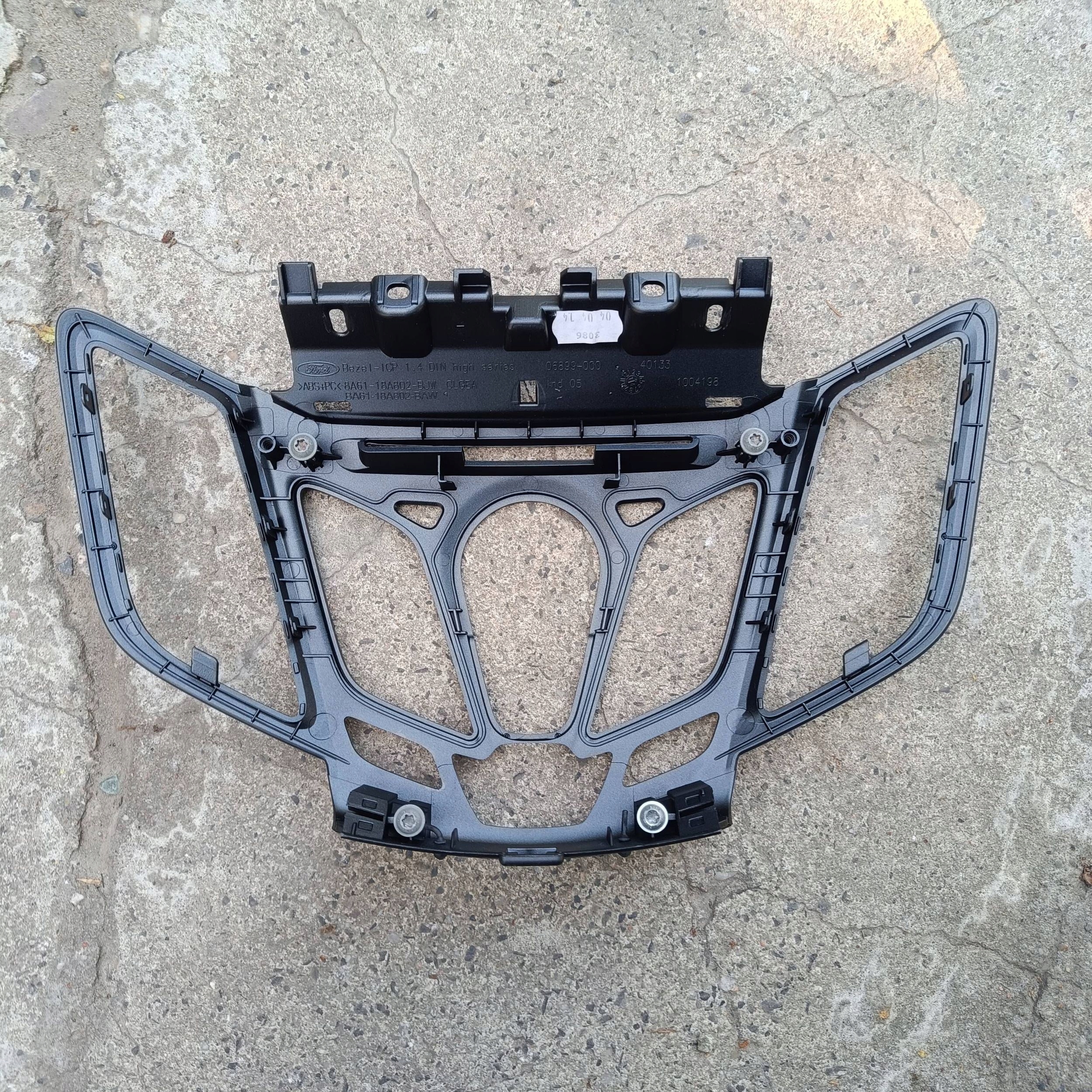 Ford Fiesta 2014 frame cover PANELU RADIA graphitic