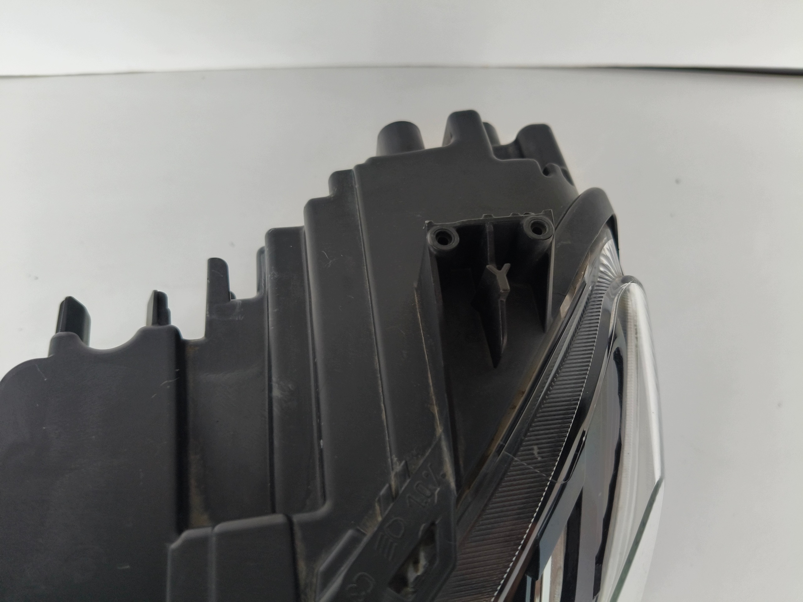 light left REFLEKTOR DACIA DUSTER II 21- LIFT FULL LED