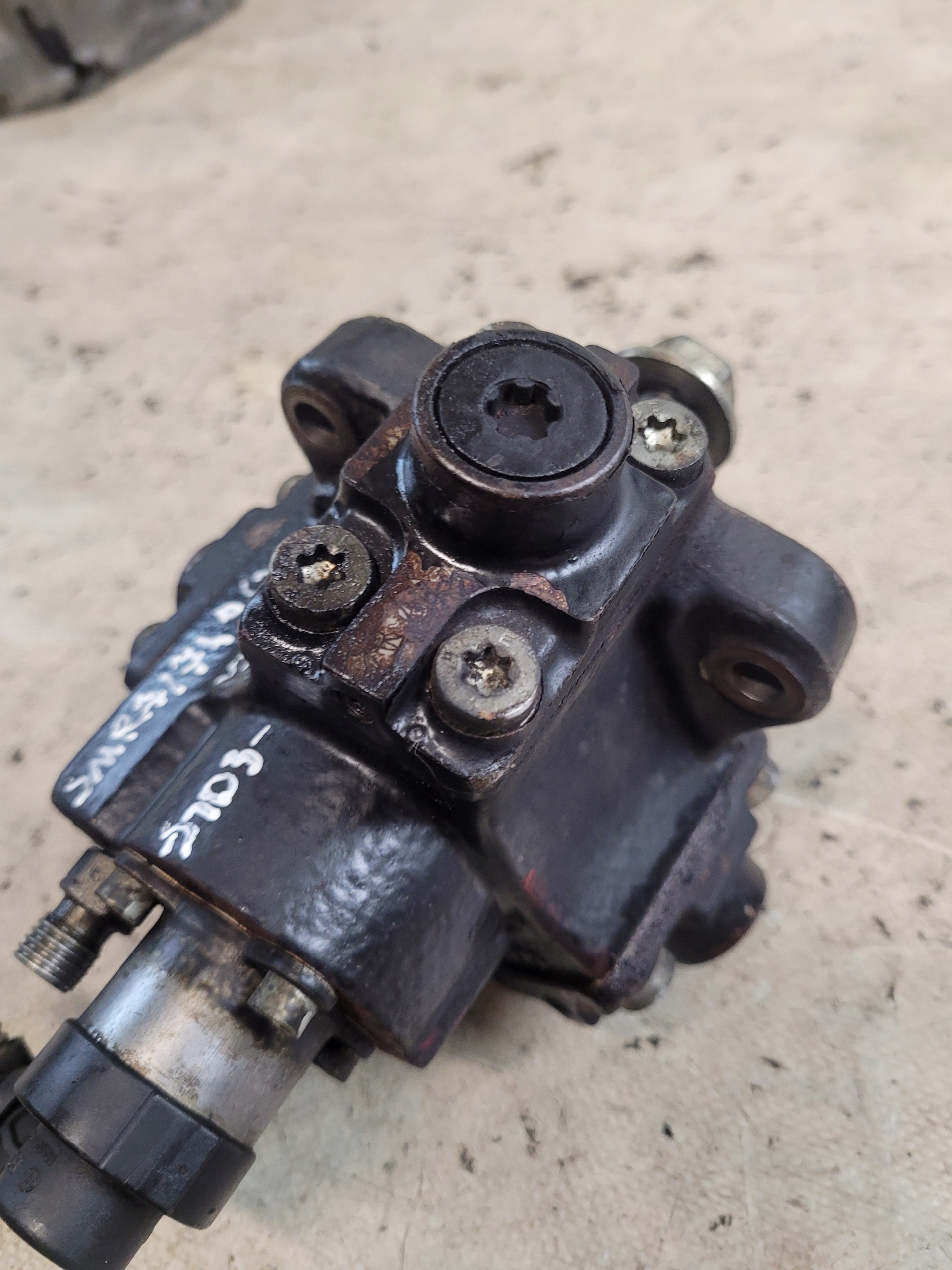 injection pump OE 0445010097 OPEL VECTRA C 1.9 CDTI
