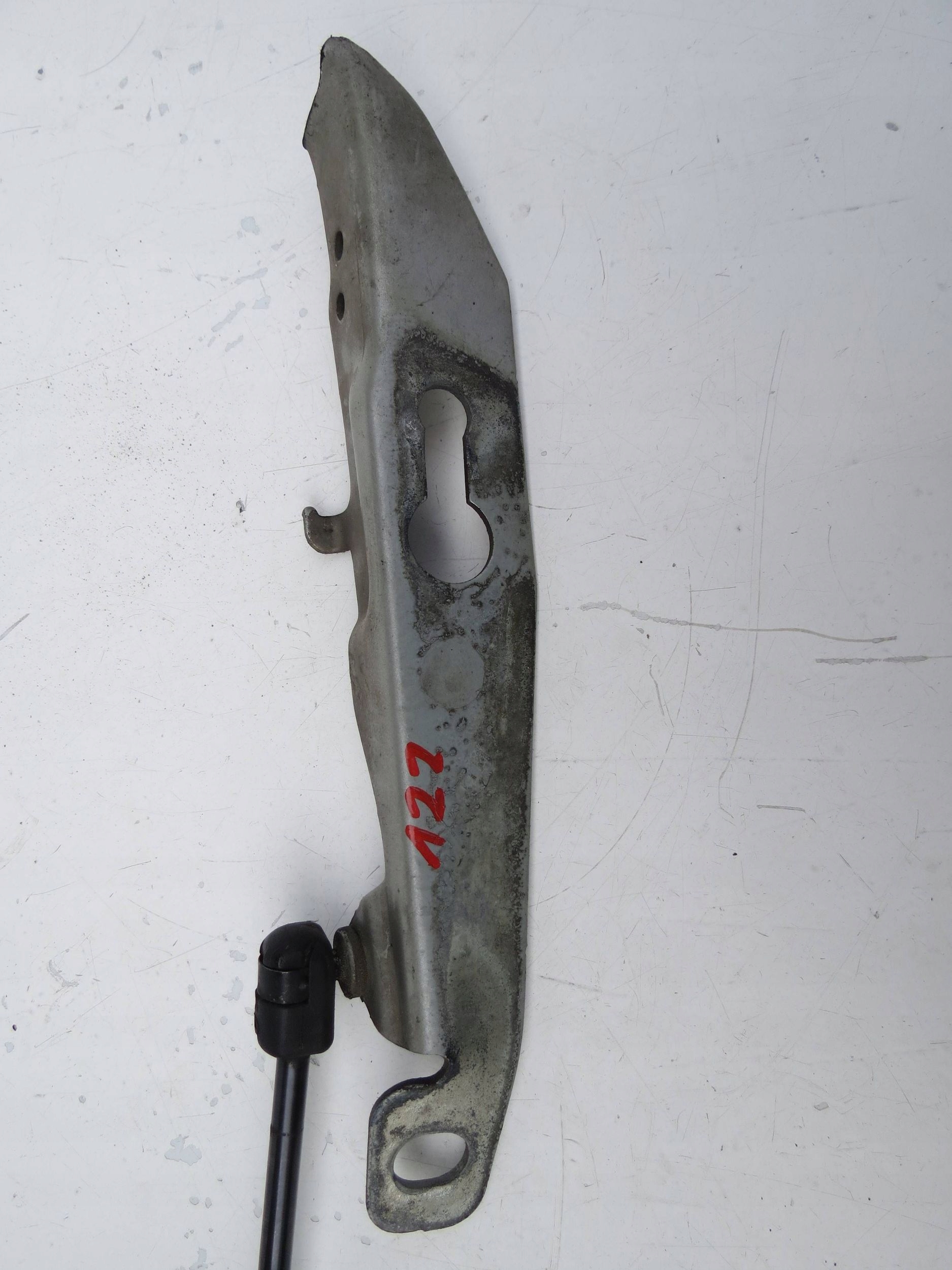 hinge bonnets of the engine VOLVO V70 2.0 AA8SAUK 30649516