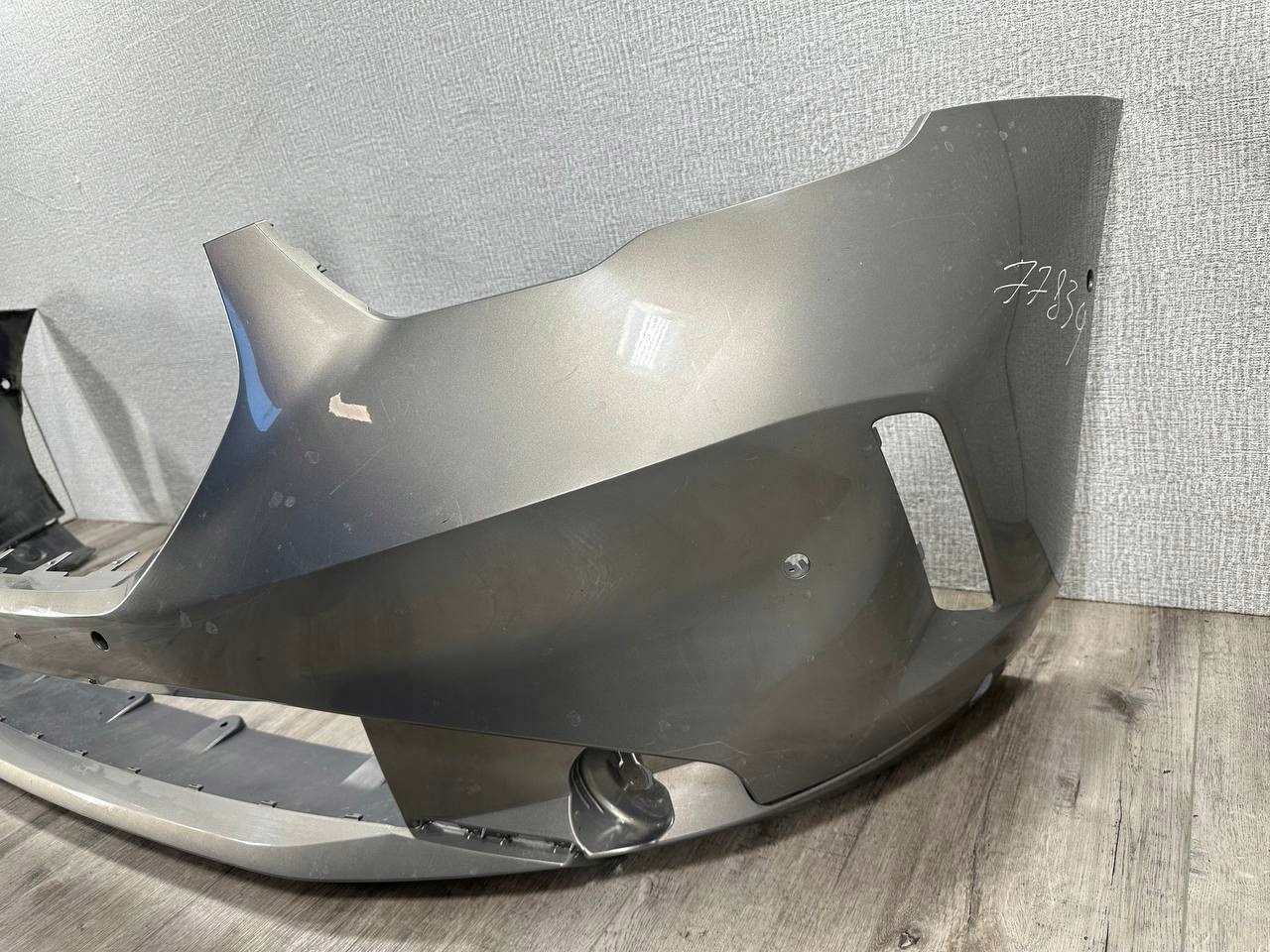 BMW 5 G60 G61 2024-> bumper front 9883904