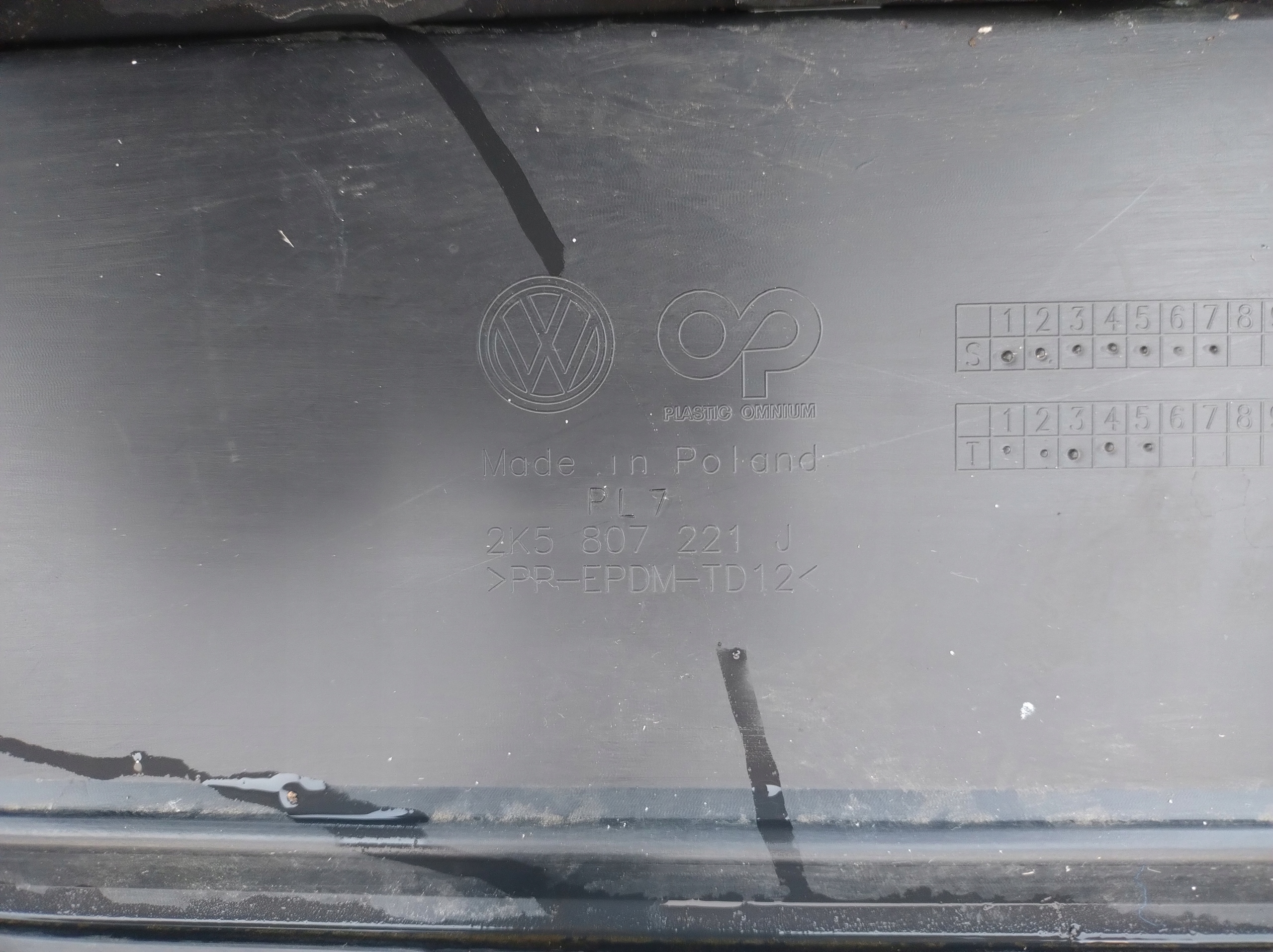 VW CADDY 2K5 15-20 ROK bumper front 2K5807221J Z216