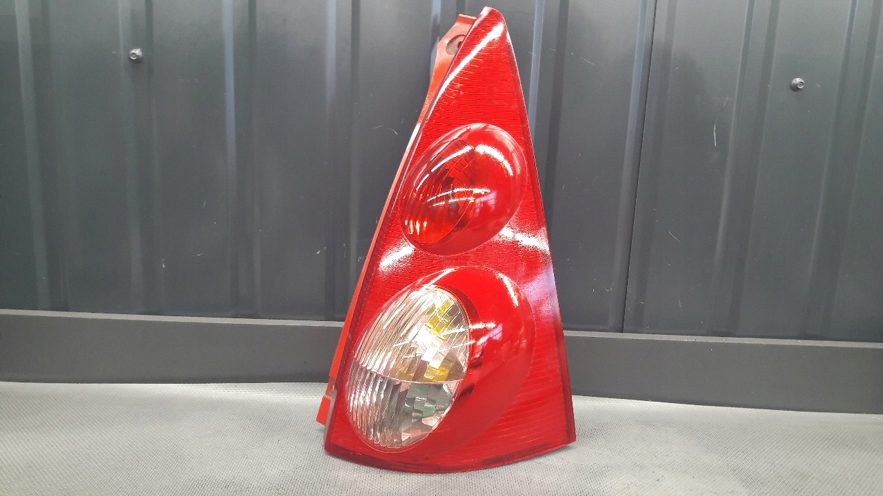 фонарь правый задний CITROEN C1 европа