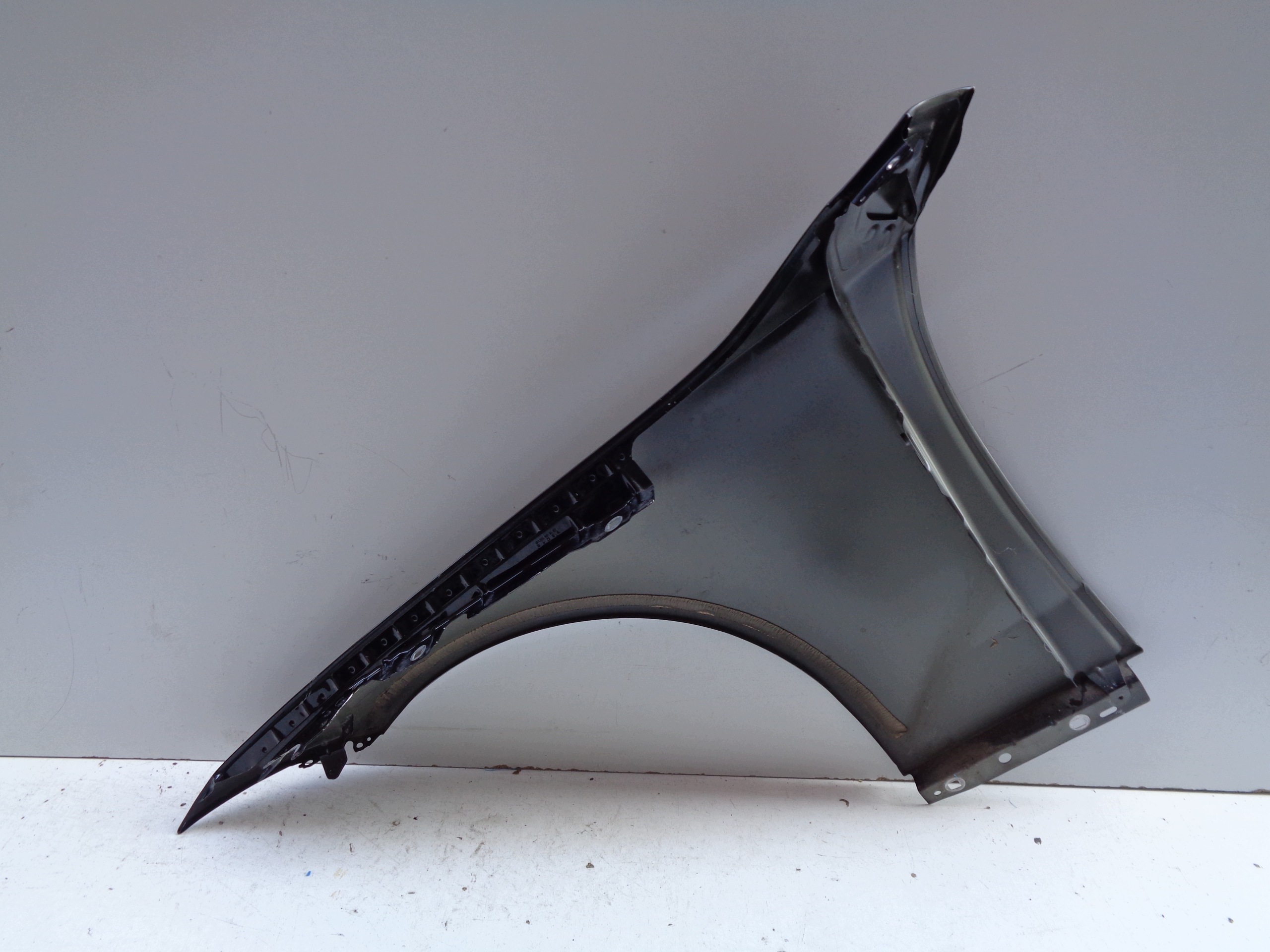 fender right front MERCEDES C-KLASA W206 21- NR 53272