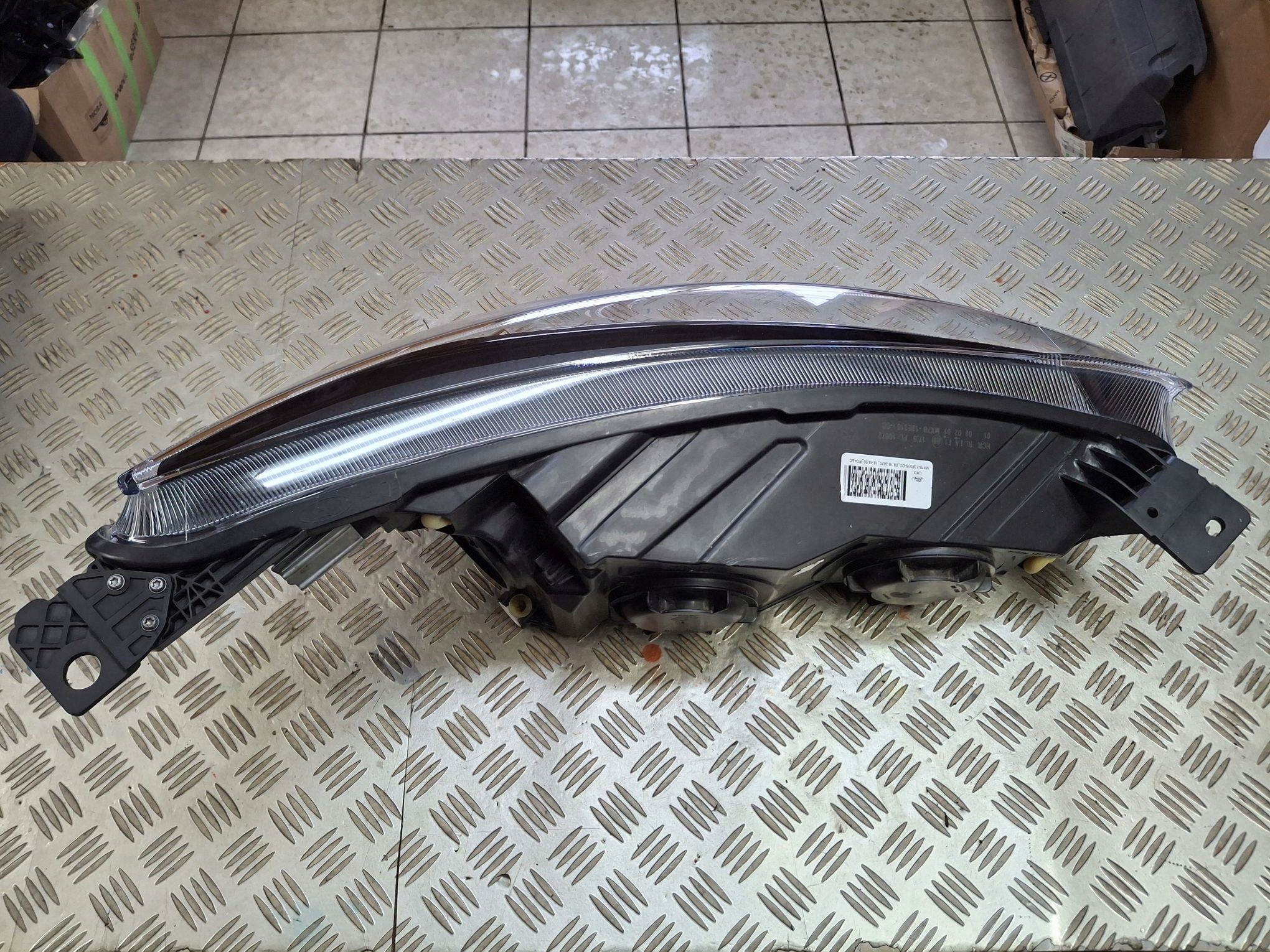 light left front FULL LED FORD FOCUS IV 18R