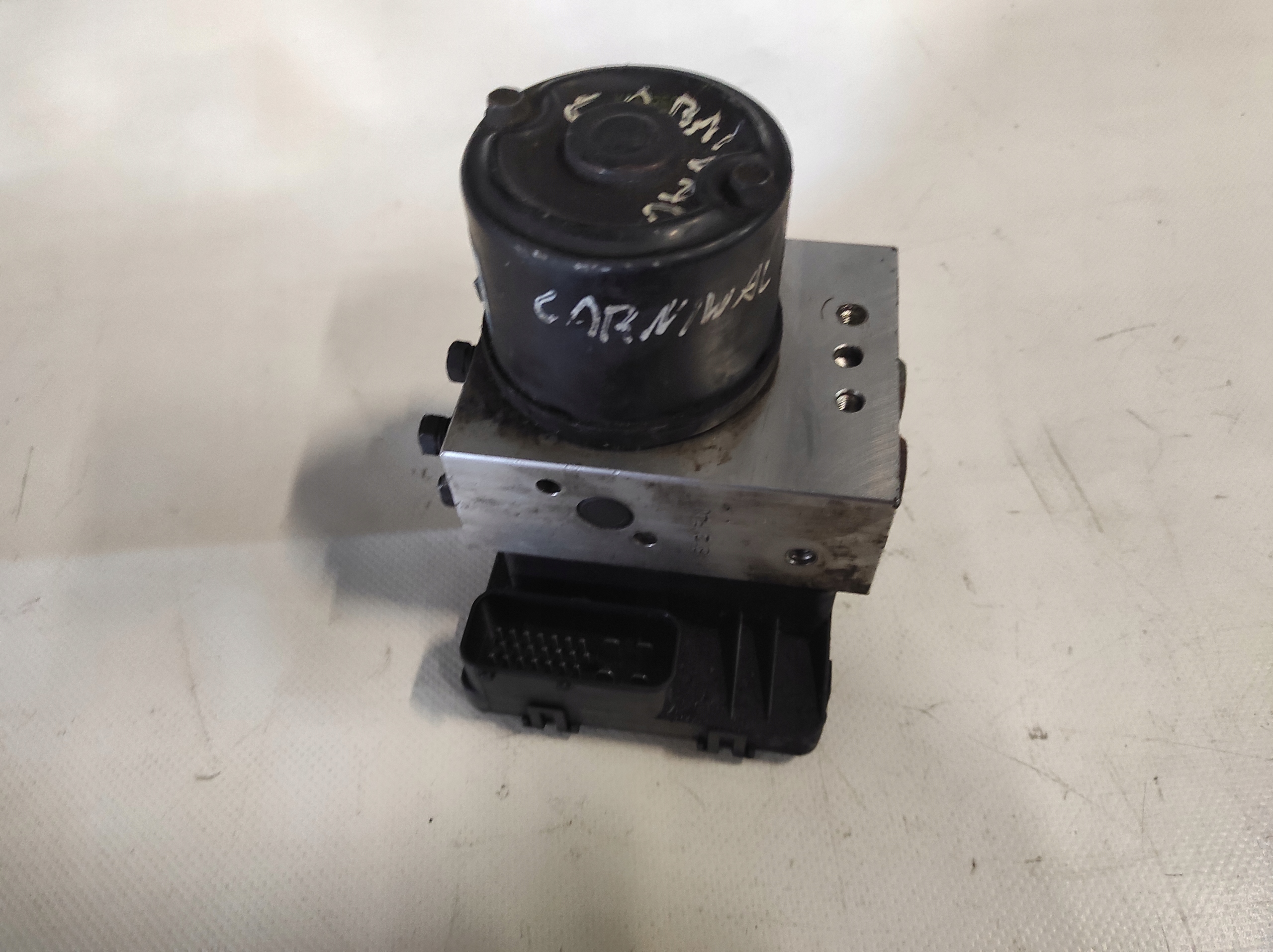 KIA CARNIVAL II pump ABS control unit 242AAB1B10-3