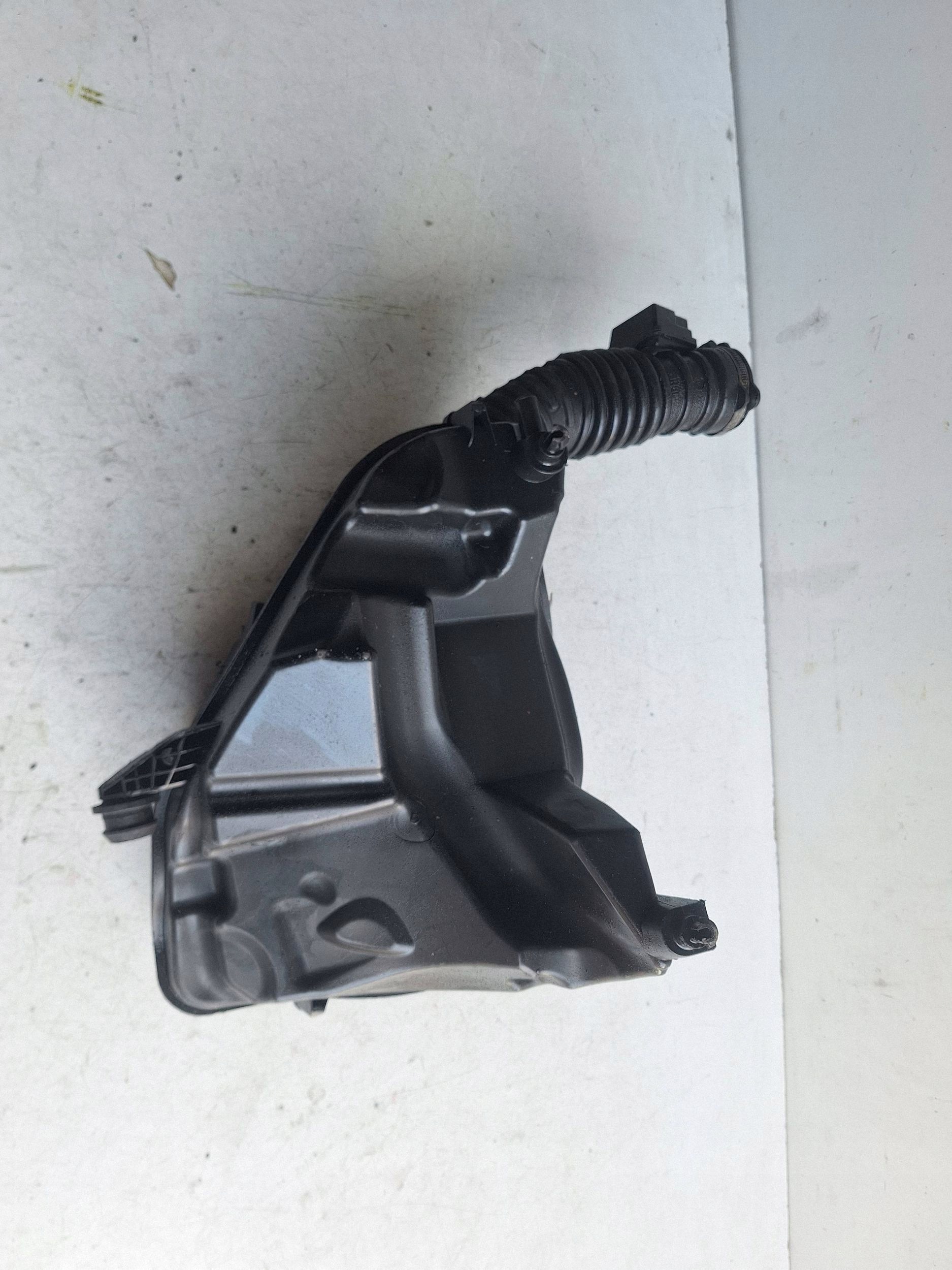 OPEL ASTRA K 14-19 gehäuse F. luft 42496314