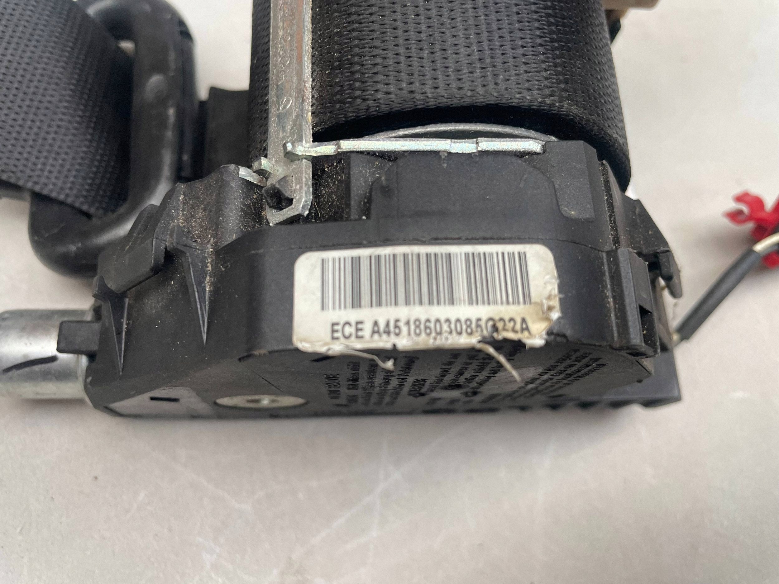 vorne Gurten Sicherheits SMART FORTWO W451 A4518603085 @A