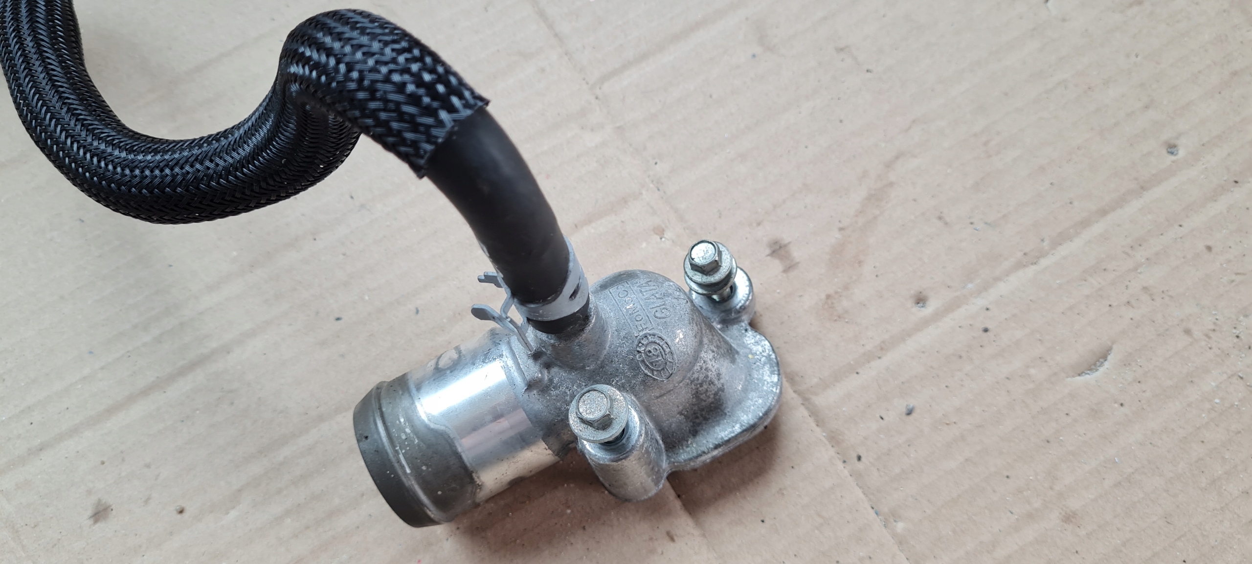MUSTANG VI LIFT GT BRIDE D’EAU 5.0 V8 FR3E-8594-BA