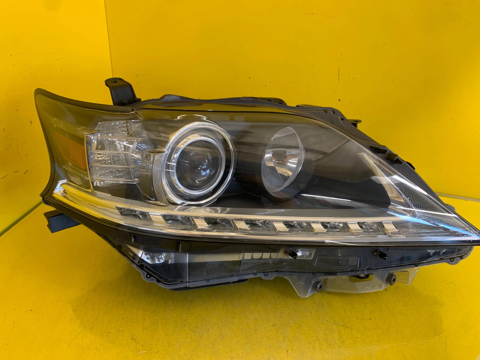 light right Lexus RX350 RX450H xenon