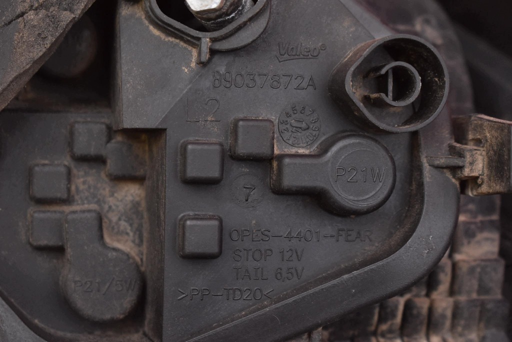 light left rear part rear OPEL CORSA D 5D 06-11