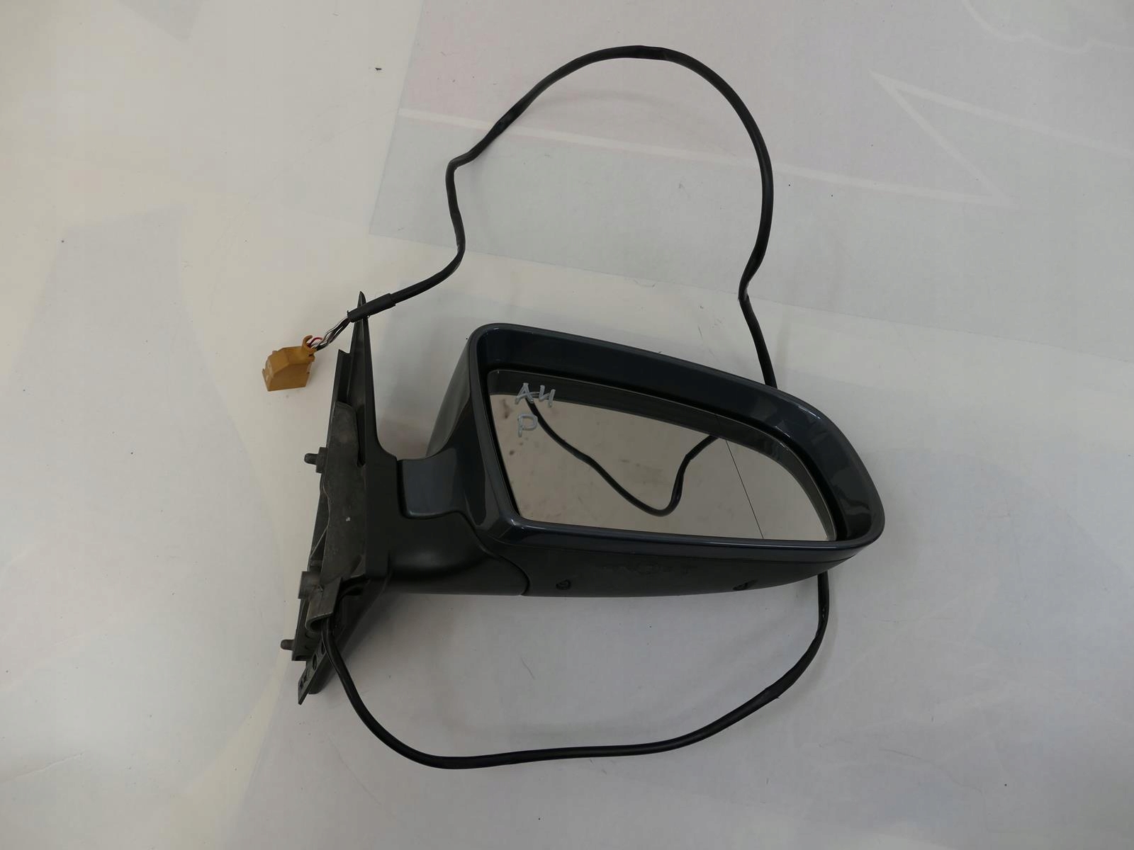 AUDI A4 B7 sedan mirror right 5 PIN LX7Z UK