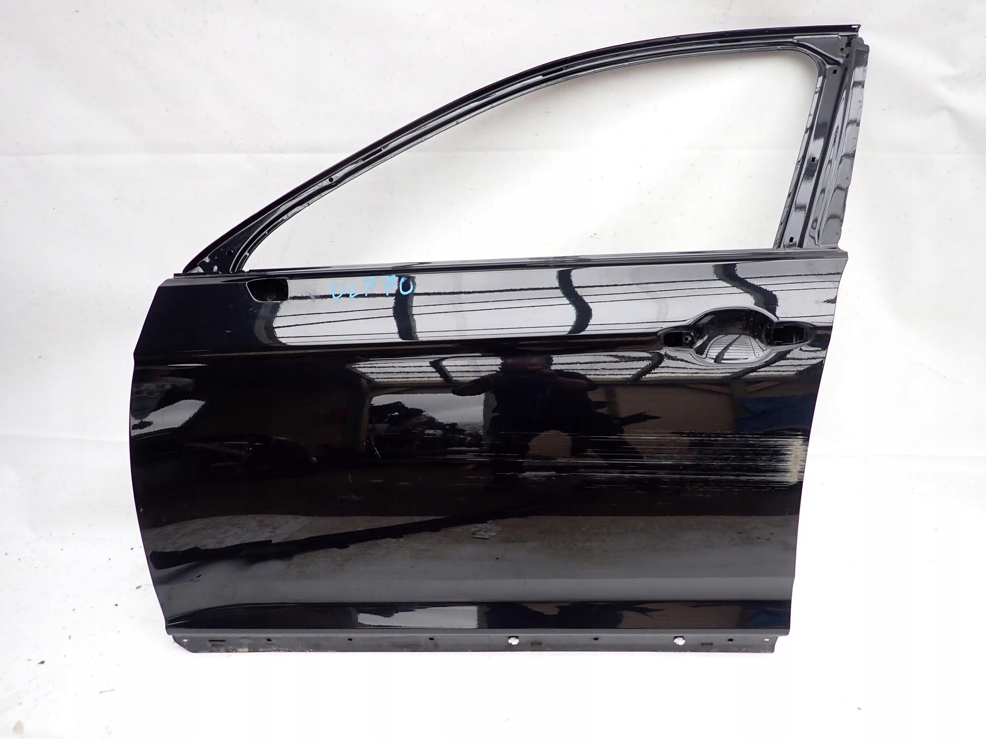 VW PASSAT B8 14-23 door front front left