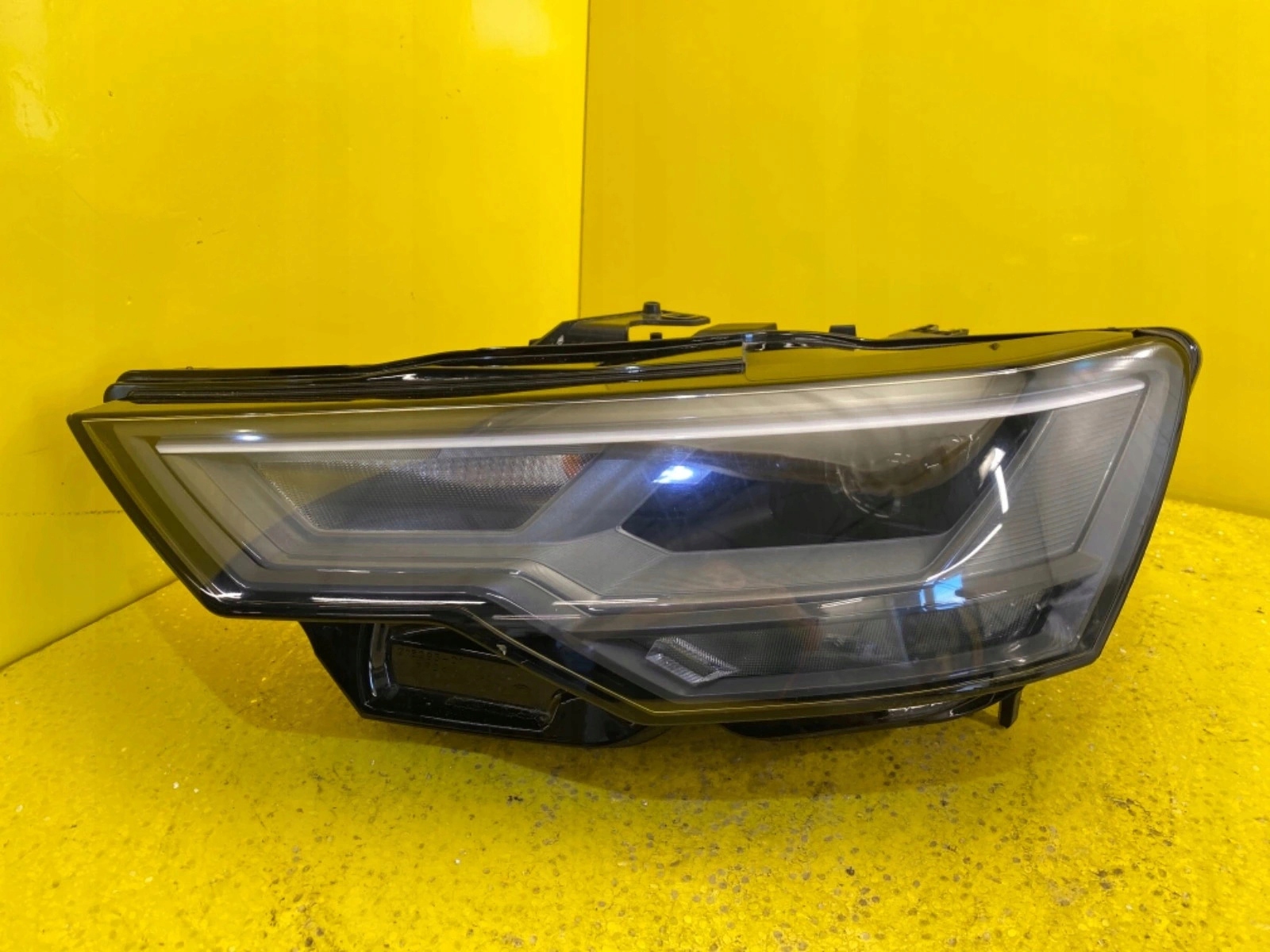 Licht links AUDI A6 C8 4K0 18= FULL LED 8K0941033