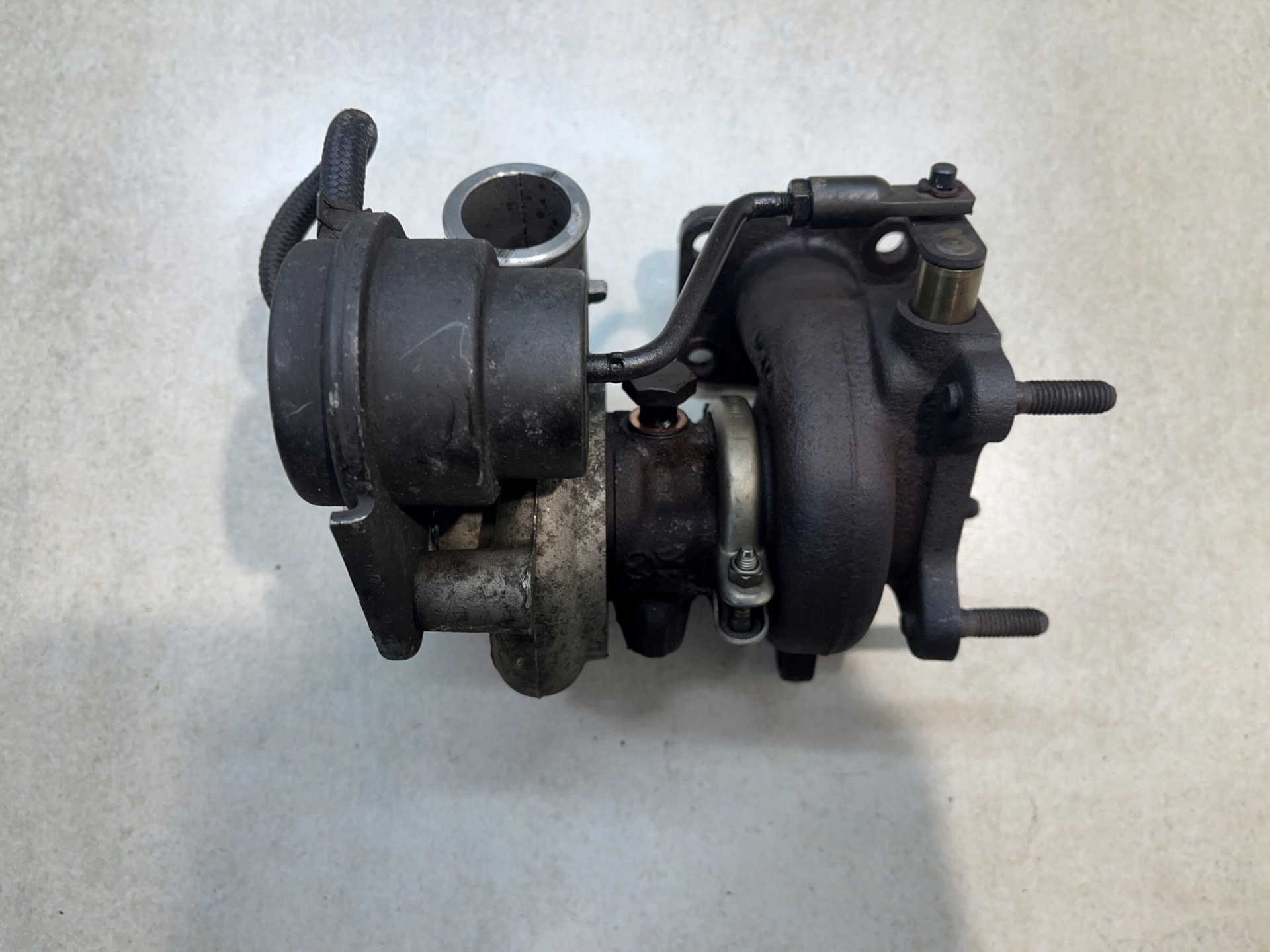 turbo HYUNDAI ELANTRA 2.0 CRDI 2823127000