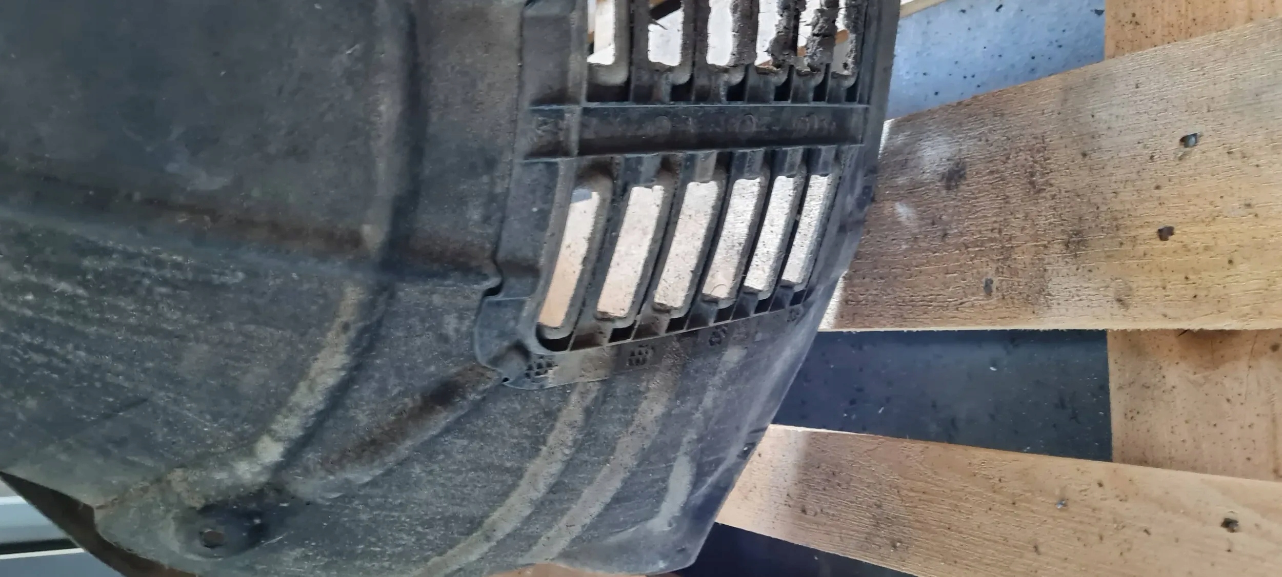SQ5 Q5 mudguard left left front MATERIAL 80A821171C