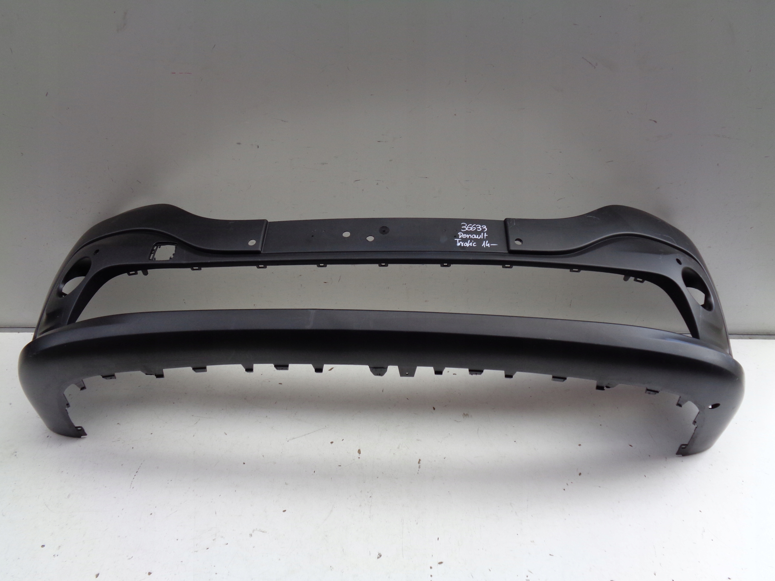 front bumper RENAULT TRAFIC 14- NR 36633