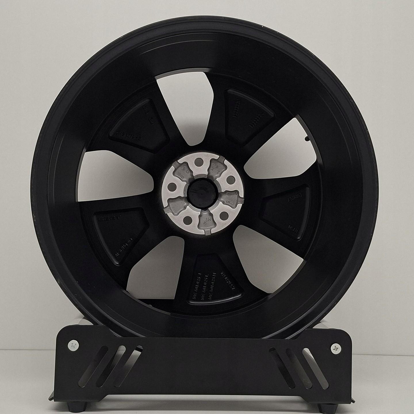 CUPRA BORN SEAT SKODA 19" 10E601025J discs aluminium