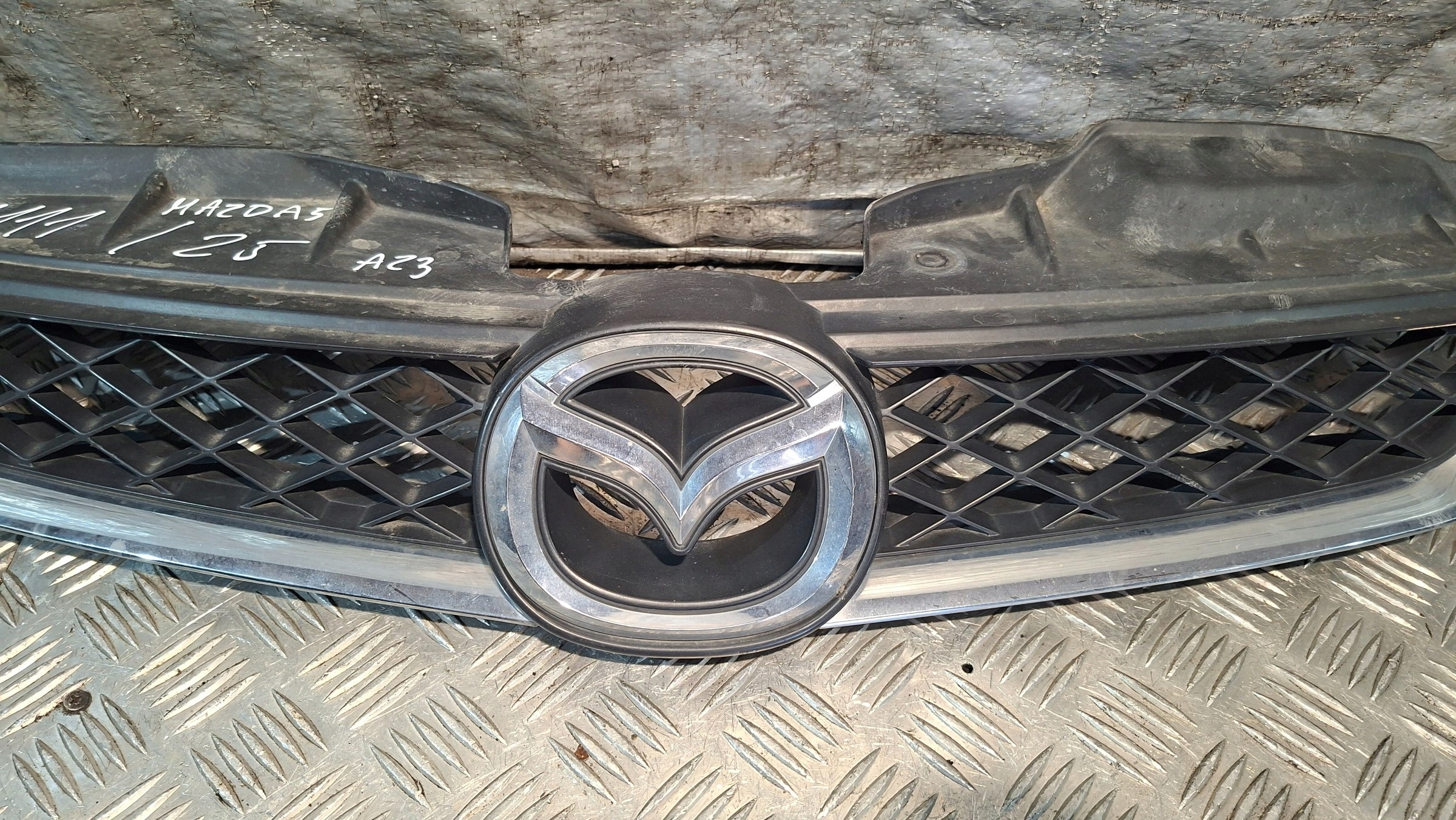 maska maska MAZDA 5