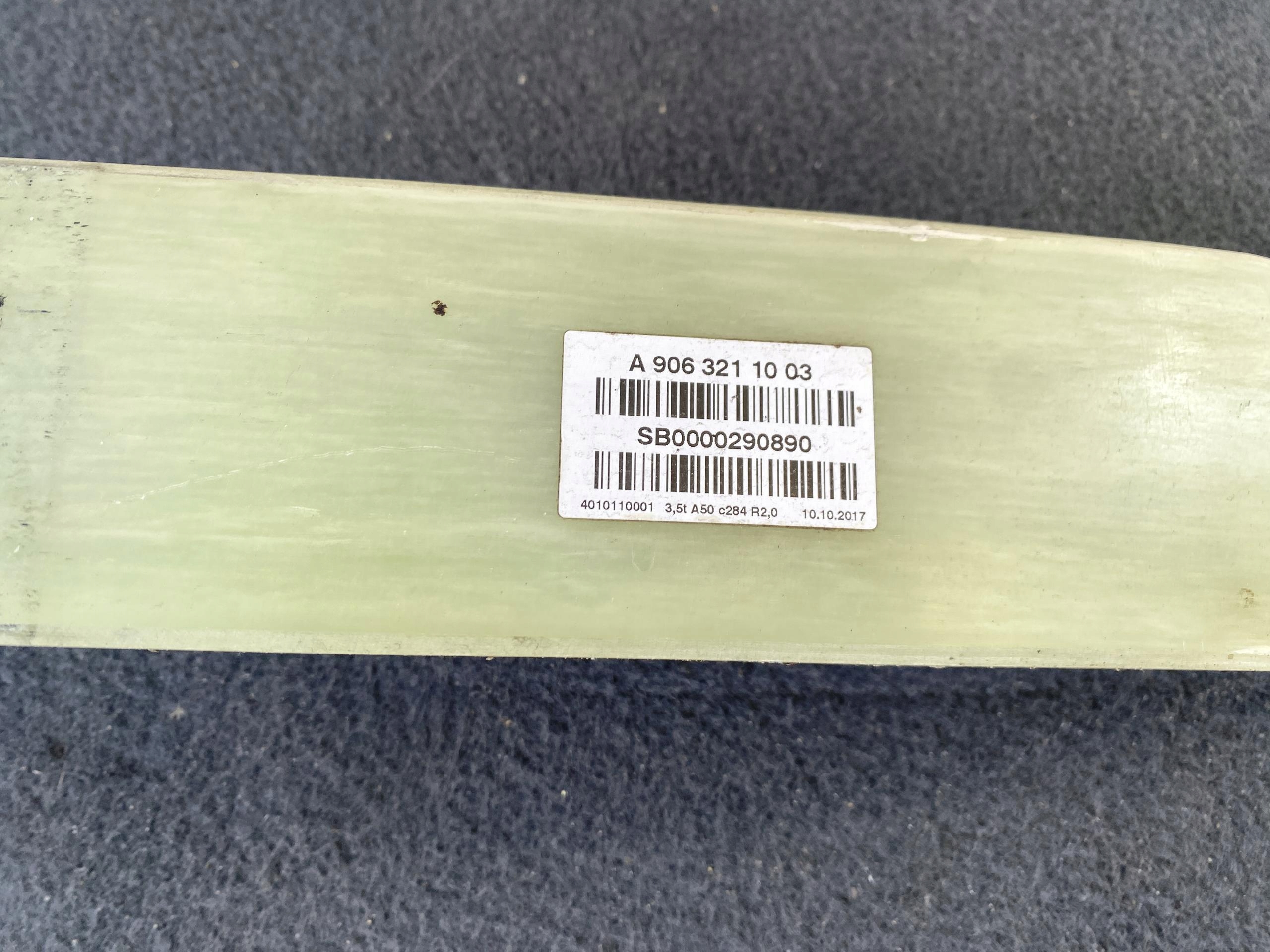 SPRINTER 906 VW CRAFTER 06- RESOR front POPRZECZNY PIORO front 9063211003