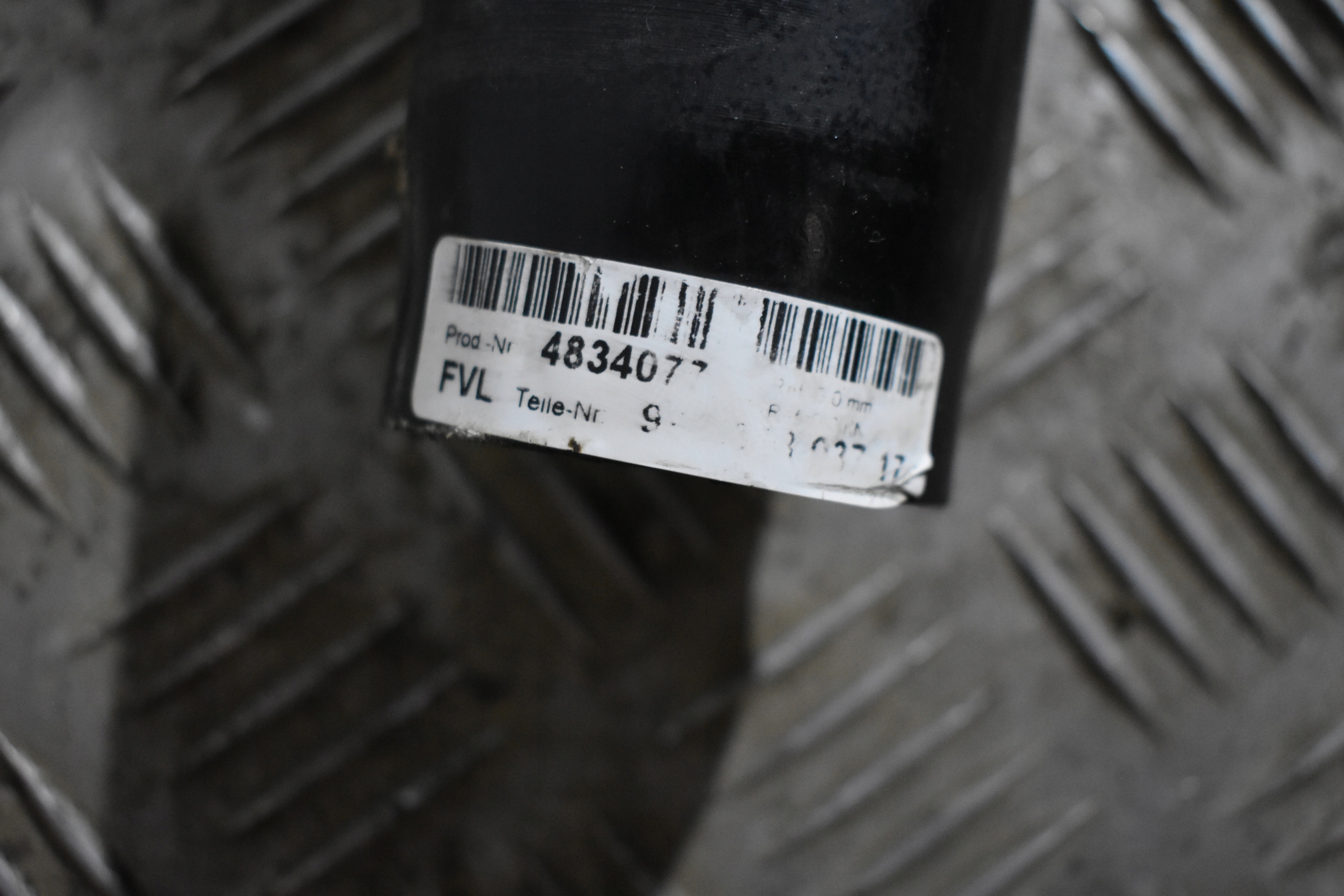 IDEALNY shock absorber front left PORSCHE 991 1 9