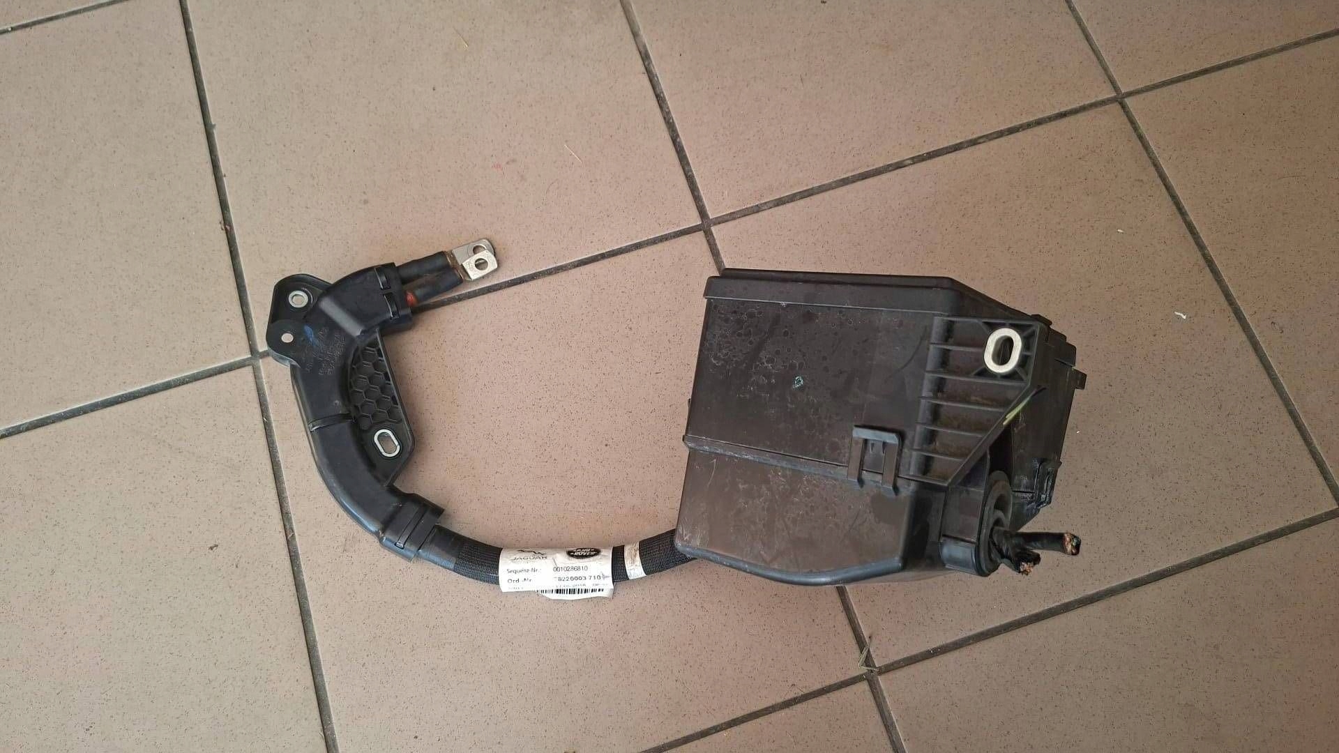 Module fusibles Complète Jaguar et-Pace J9D3-14A005-Z J9D3-14A076-AA