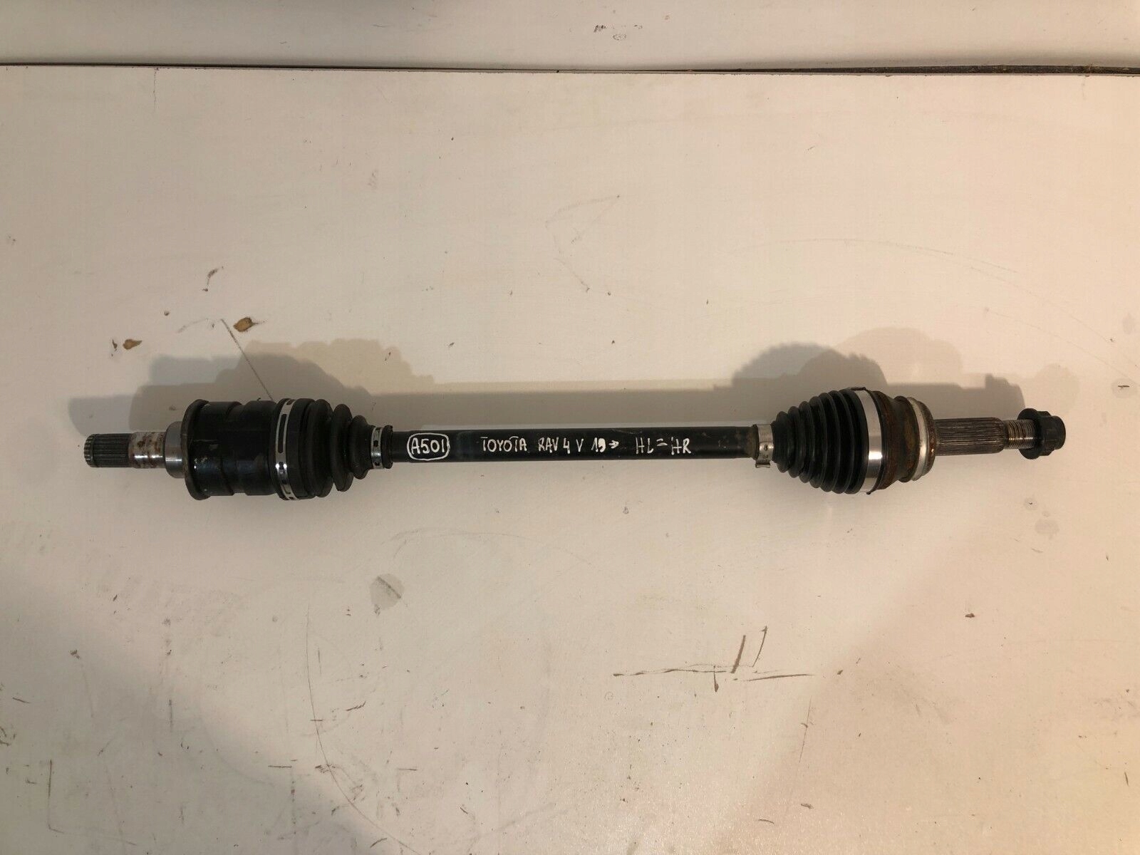 TOYOTA RAV4 V semi-axis left rear 2.0 petrol 2019