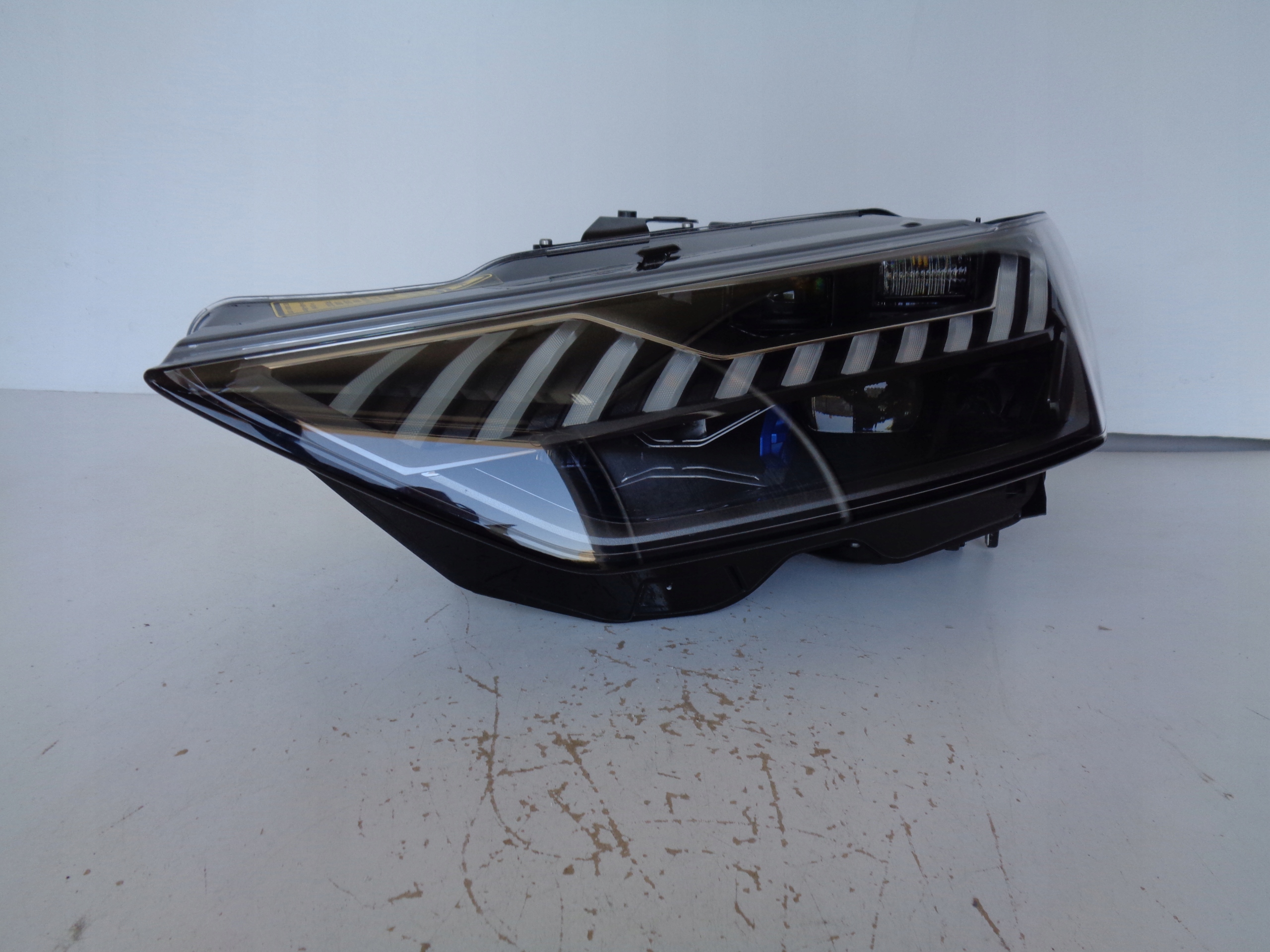 ФАРА ЛЕВА AUDI A7k8 Rs6 C8 Rs7 18- LASER LED